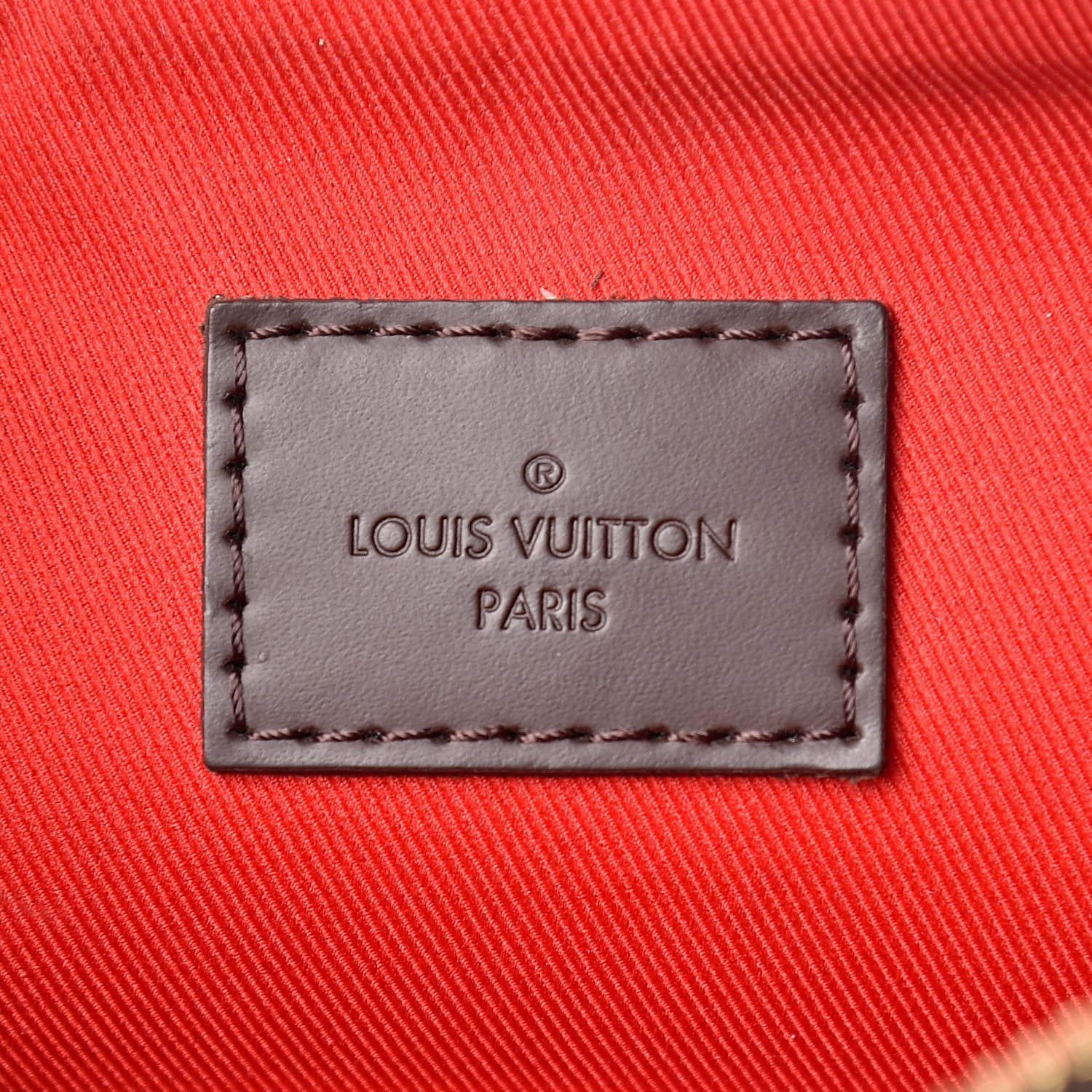 Louis Vuitton Damier Ebene South Bank Besace 6 of 10