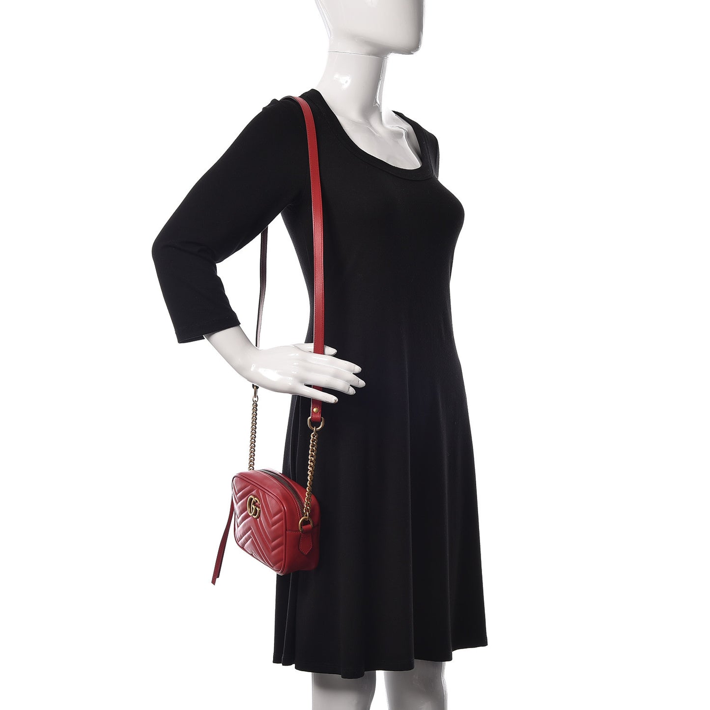 Calfskin Matelasse Mini GG Marmont Chain Shoulder Bag Hibiscus Red