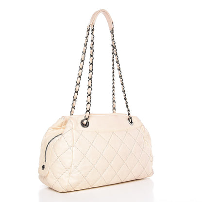 Chanel Calfskin Diamond Stitch It Bowling Bag Off White 3 of 19