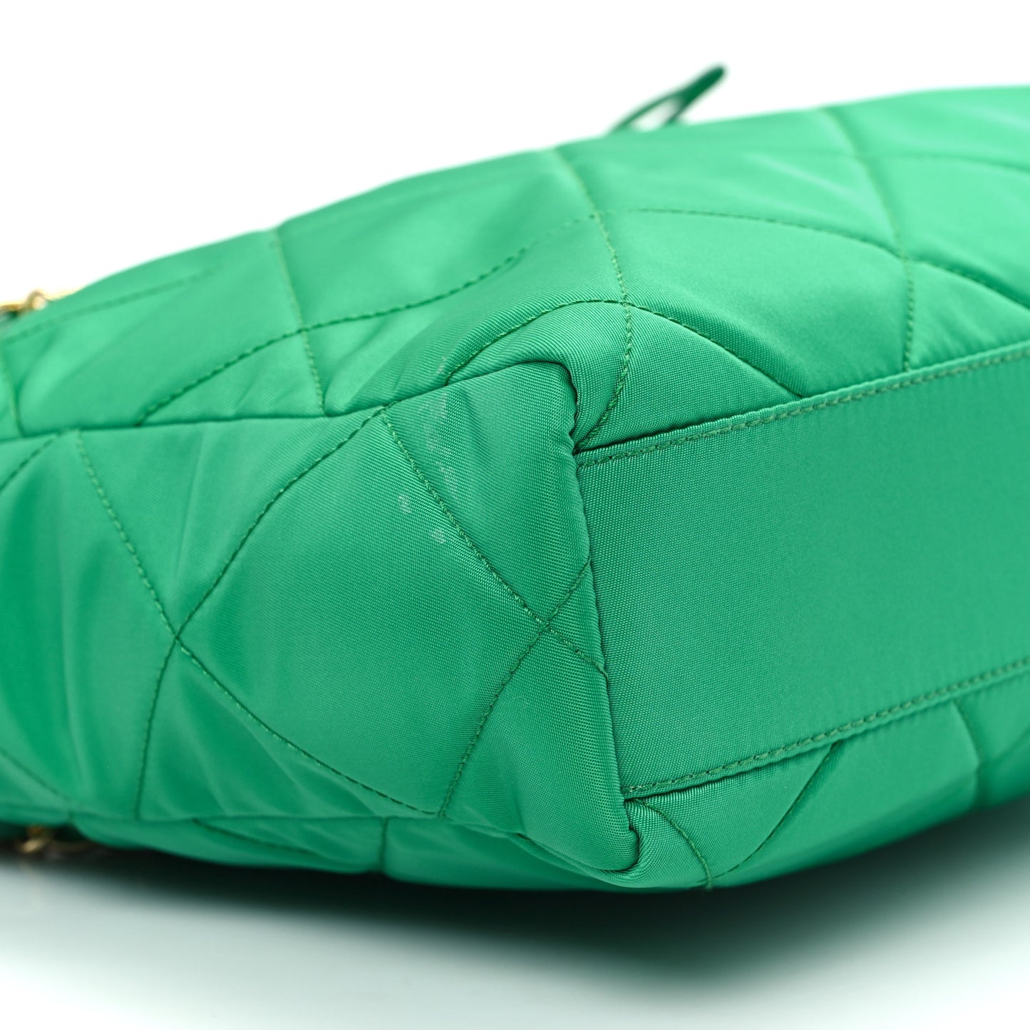 Re-Nylon Saffiano Stitched Re-Edition 1995 Chaine Shoulder Bag Menta