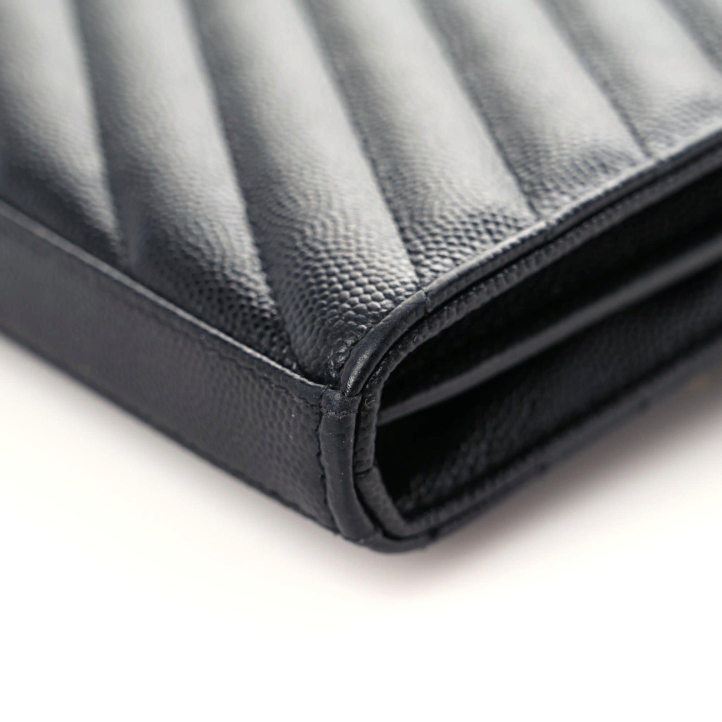 Grain De Poudre Matelasse Chevron Monogram Chain Wallet Black