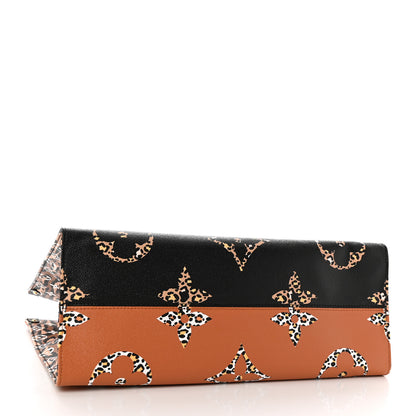 Louis Vuitton LOUIS VUITTON Monogram Giant Jungle Onthego GM Black 4 of 9