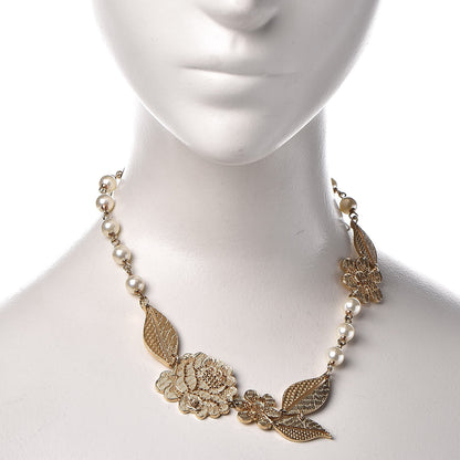 Chanel Pearl CC Camellia Short Necklace Gold 2 of 6