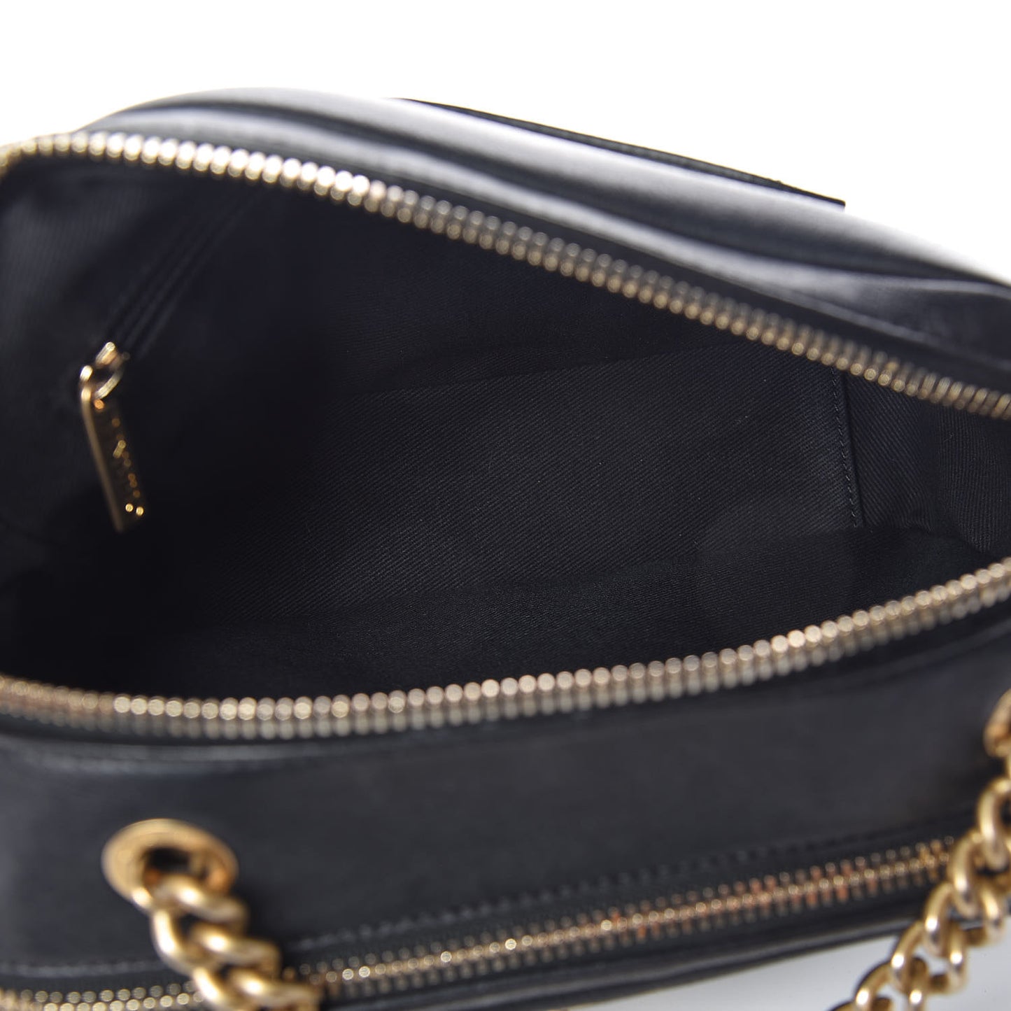 Grained Calfskin Quilted Flat Camera Case Black