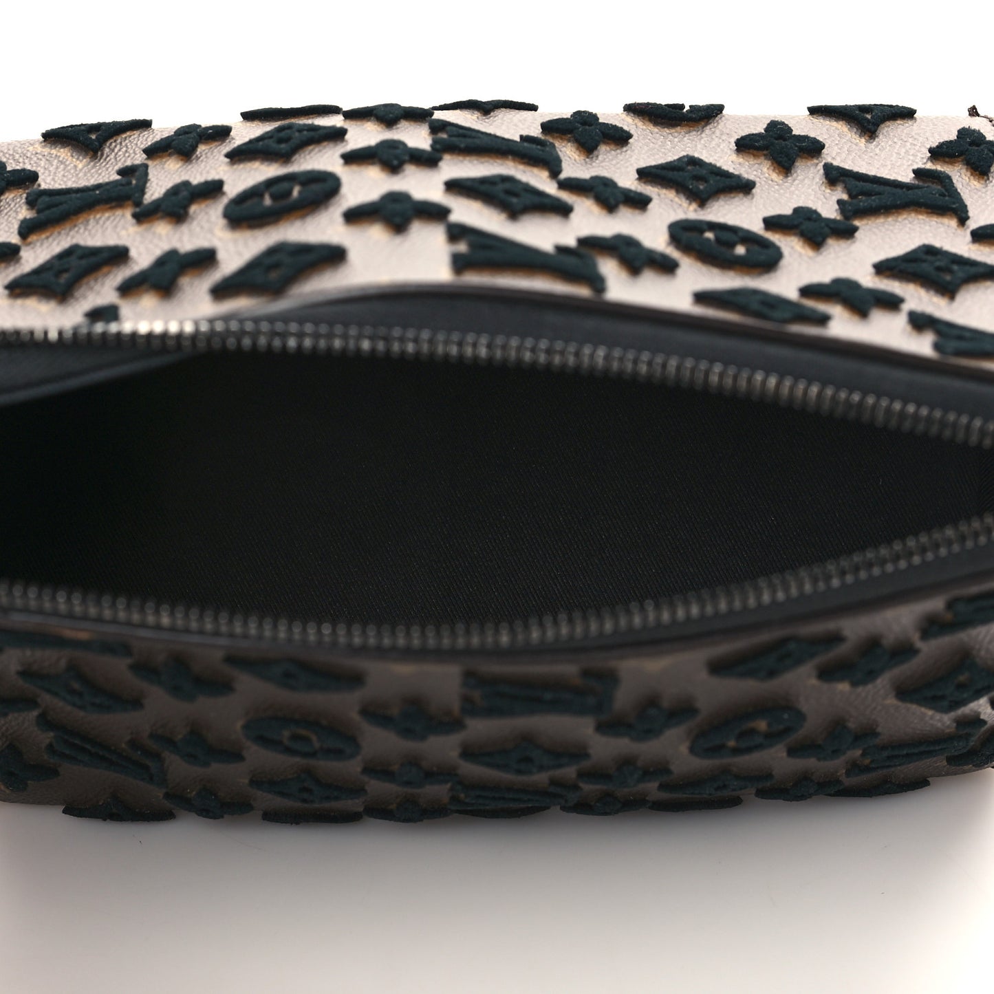 Monogram Tuffetage Triangle Messenger Black
