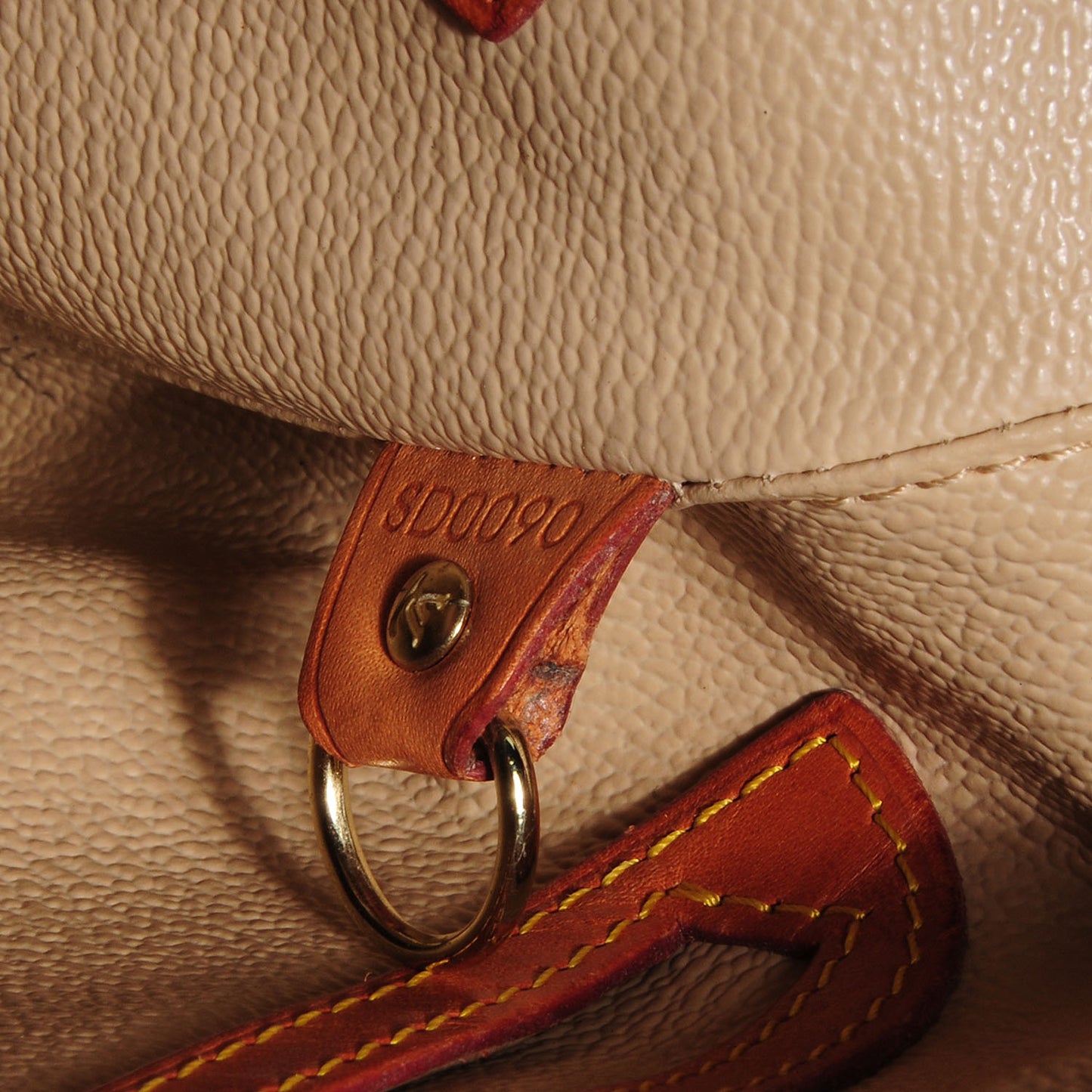 Monogram Petit Bucket 23