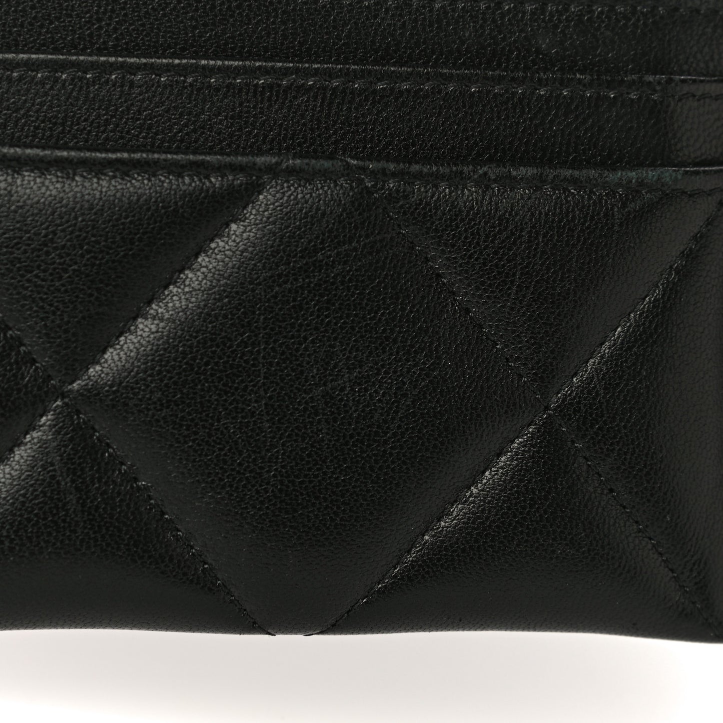 Lambskin Quilted Chanel 19 Card Holder Black
