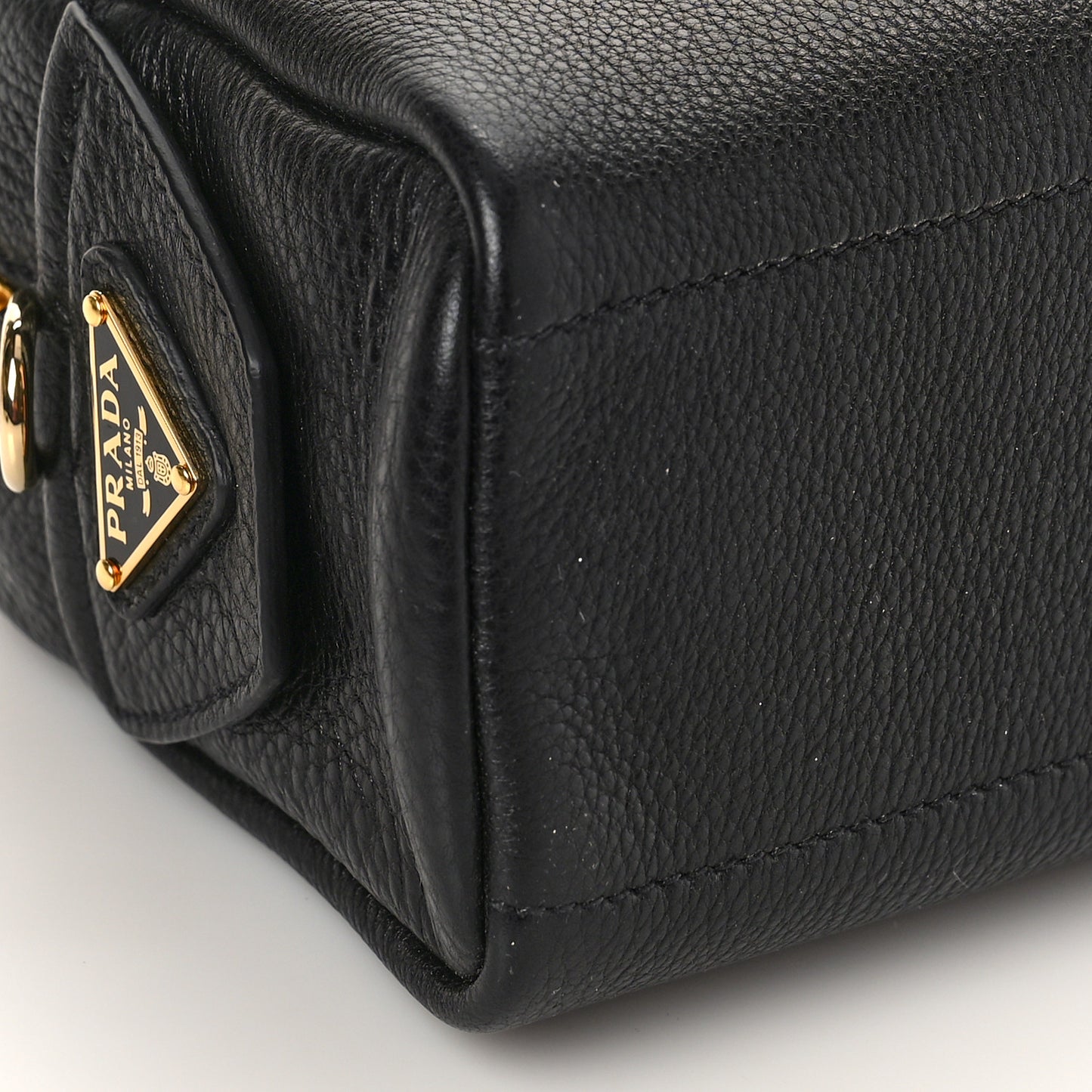 Vitello Phenix Embossed Logo Camera Bag Black