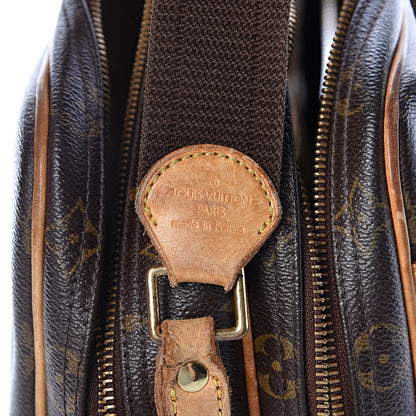 Louis Vuitton Monogram Reporter PM 7 of 24