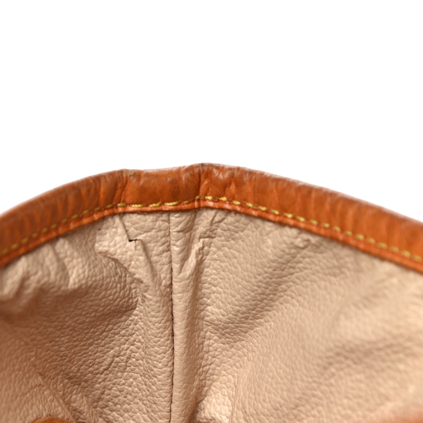 Monogram Petit Bucket 23