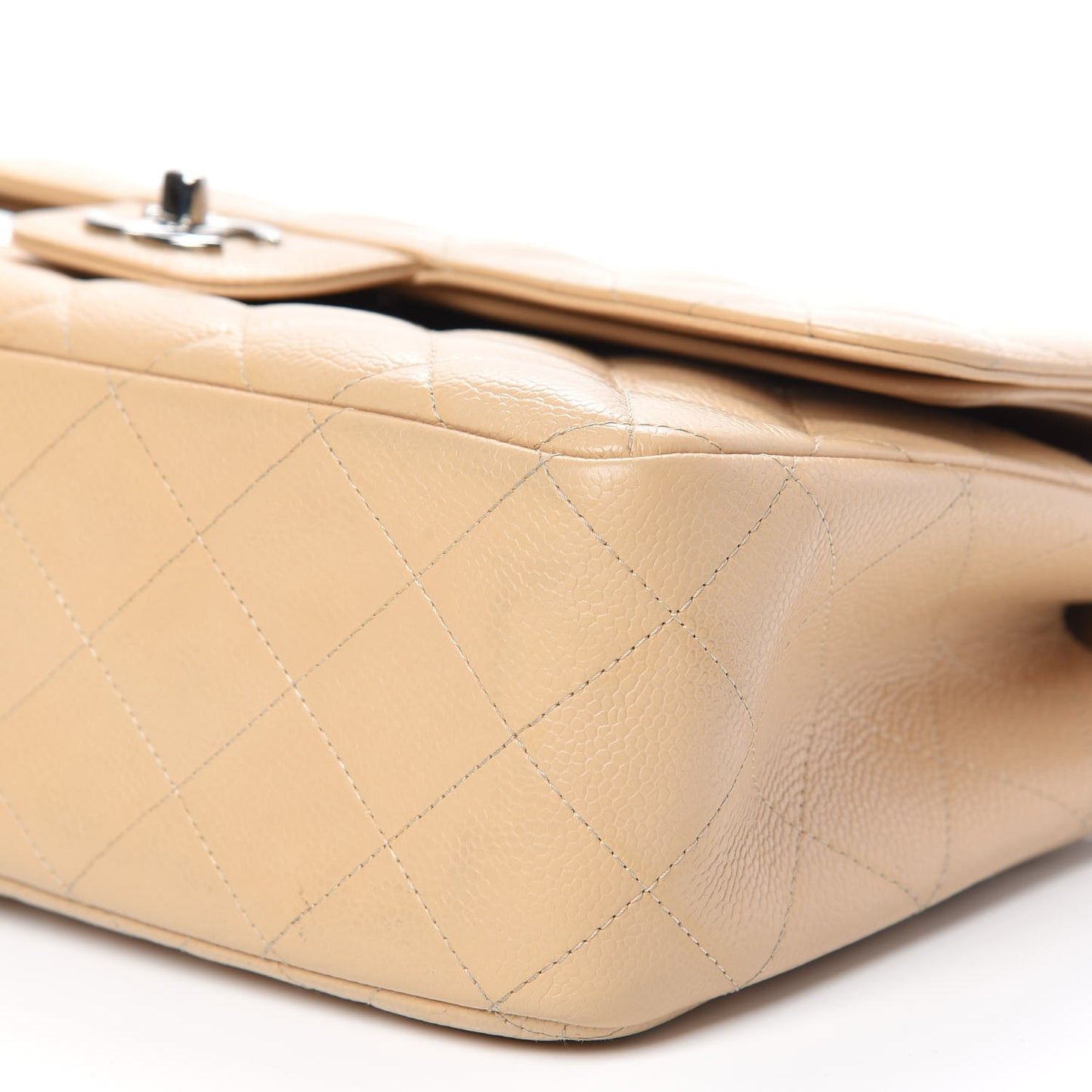 Caviar Quilted Jumbo Double Flap Beige Clair