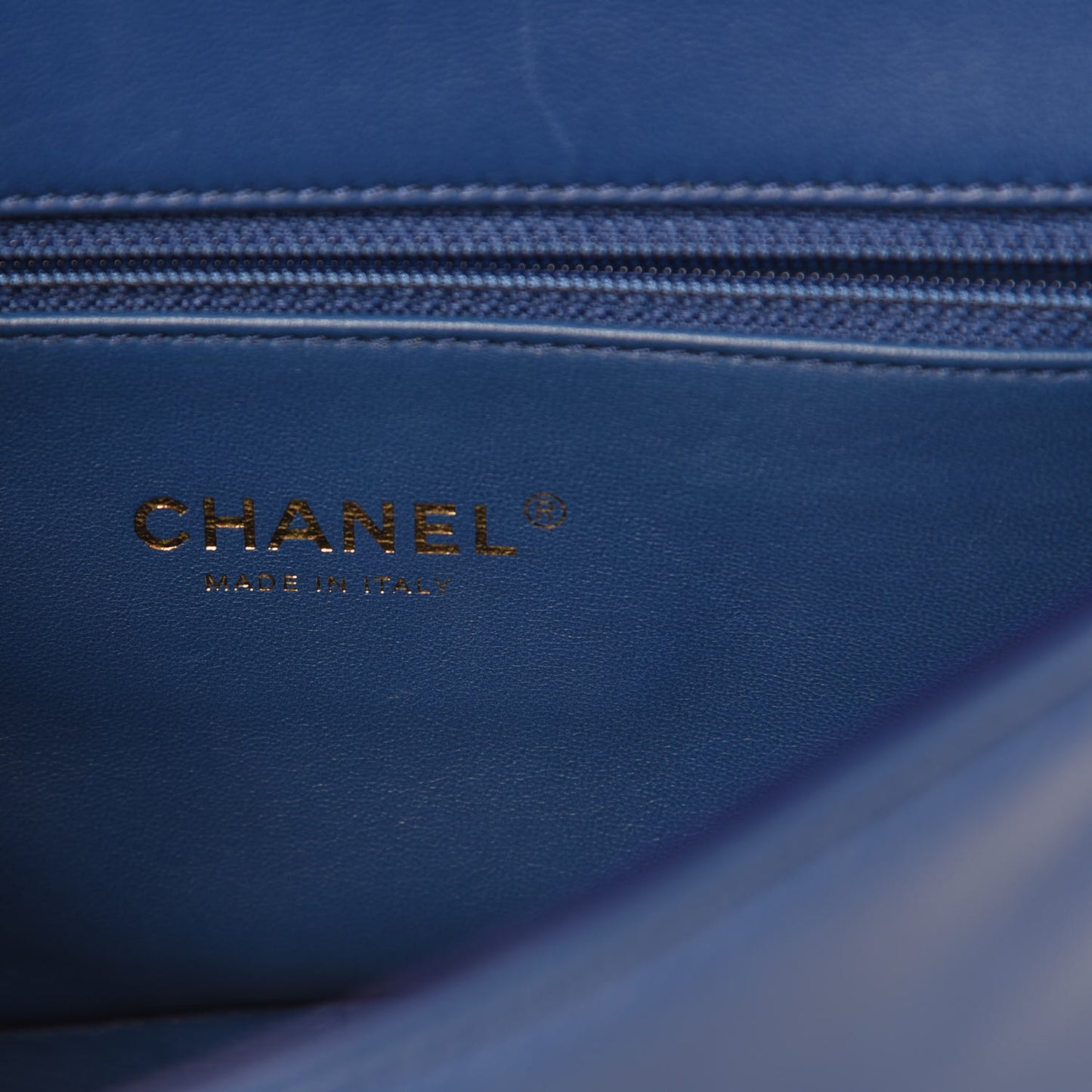 Lambskin Small Carry Chic Flap Blue