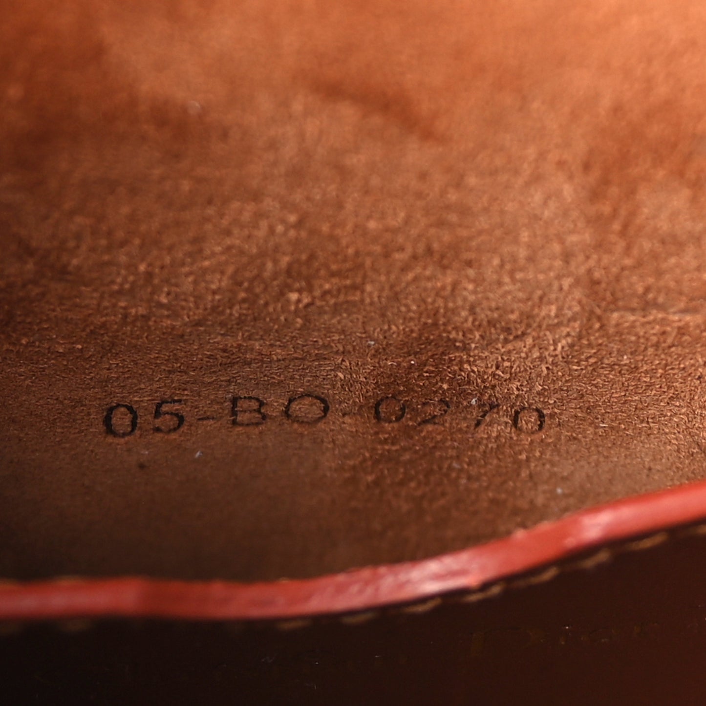 Box Calfskin Medium Bobby Flap Dark Tan