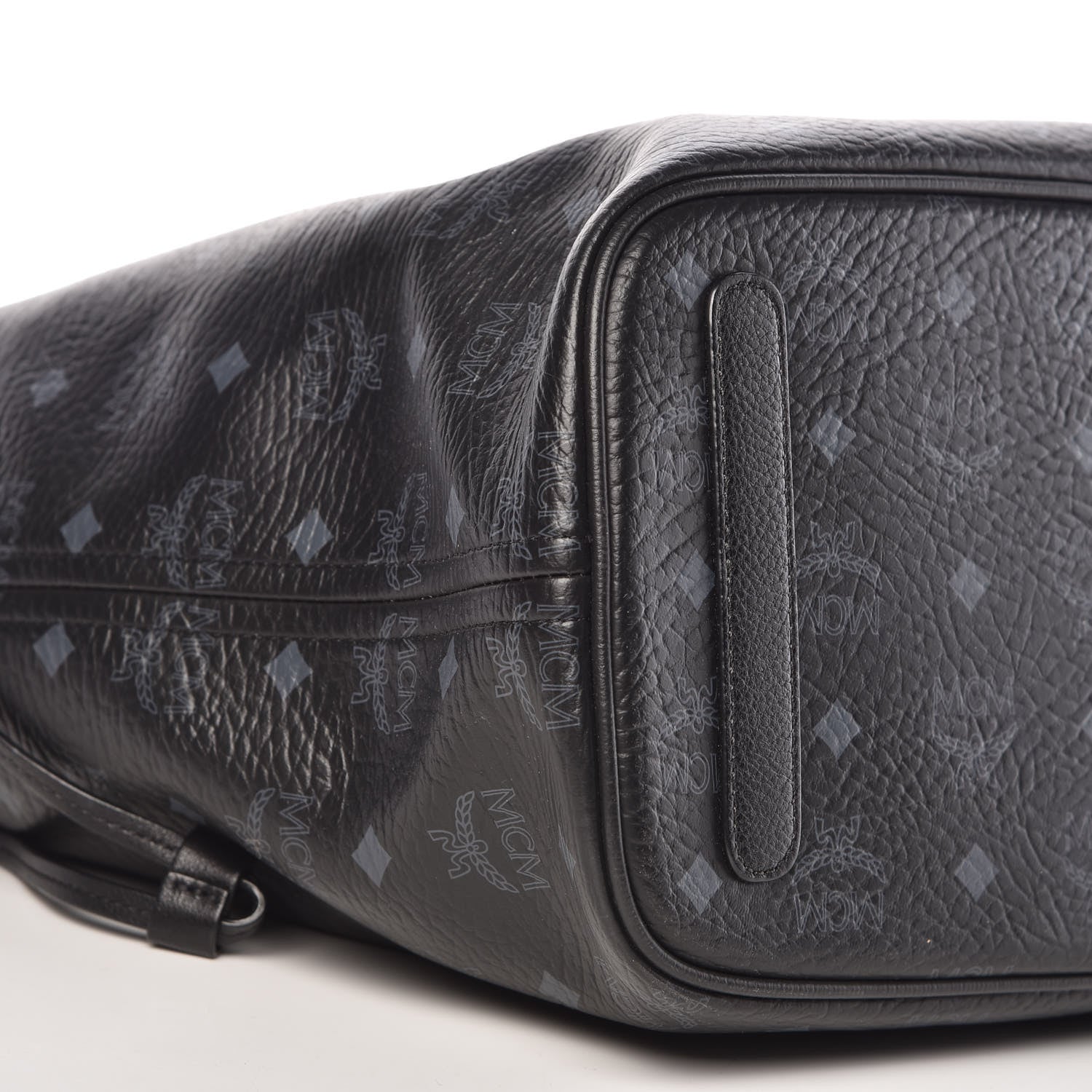 MCM Visetos Medium Liz Reversible Shopper Tote Black 13 of 21