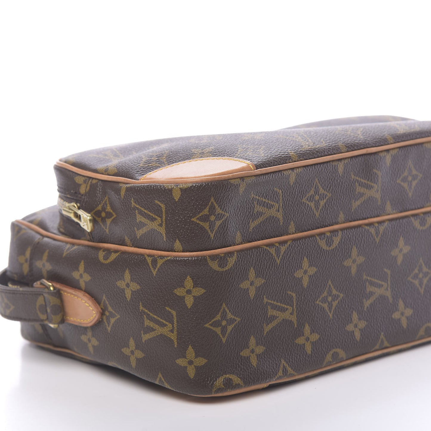 Monogram Nil 28