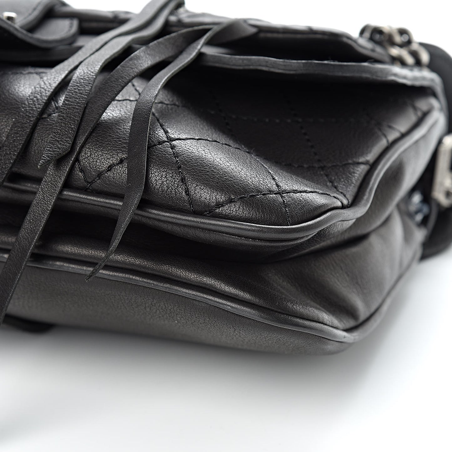 Calfskin Quilted Dallas Saddle Bag Black