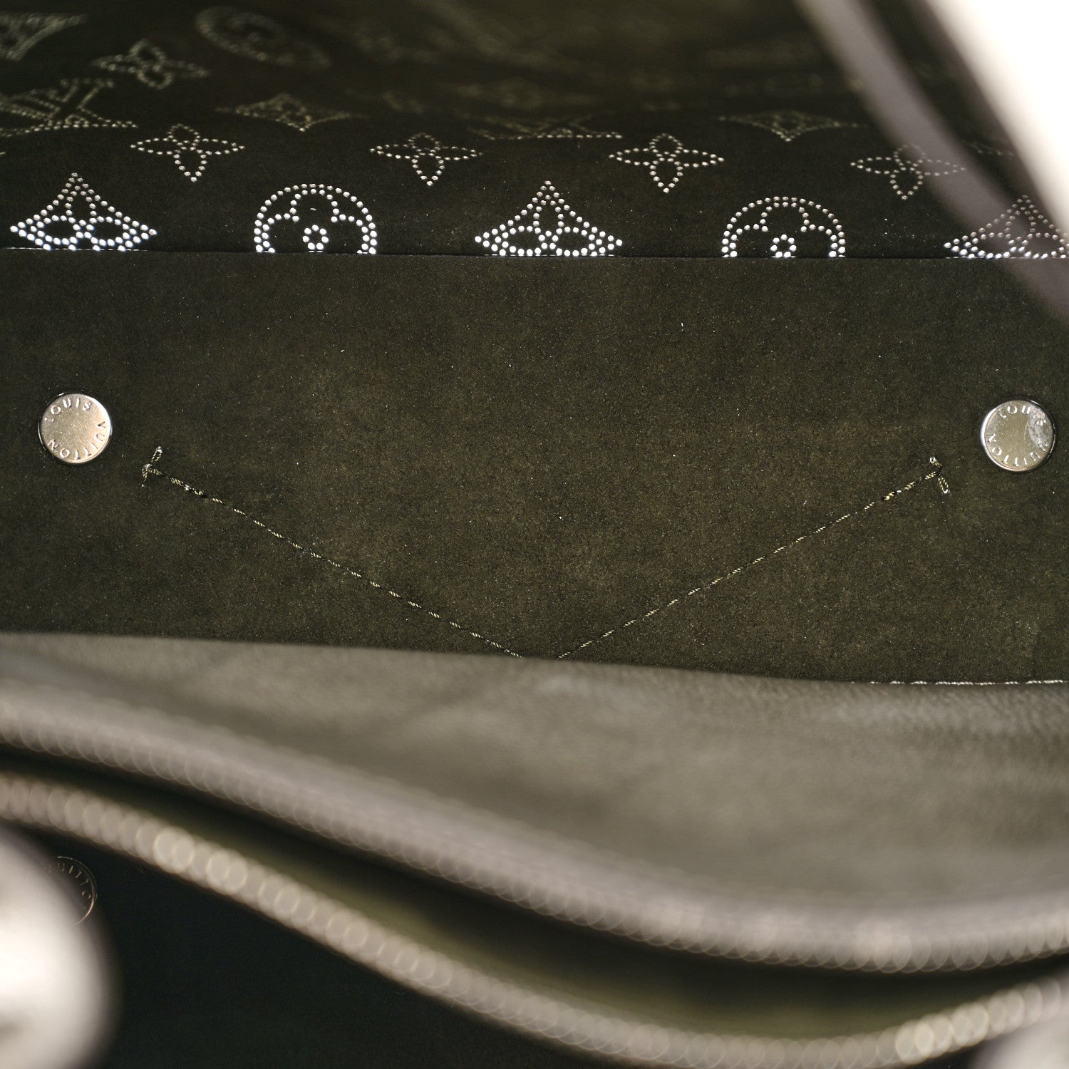Louis Vuitton Metallic Mahina Muria Gris Souris 5 of 10