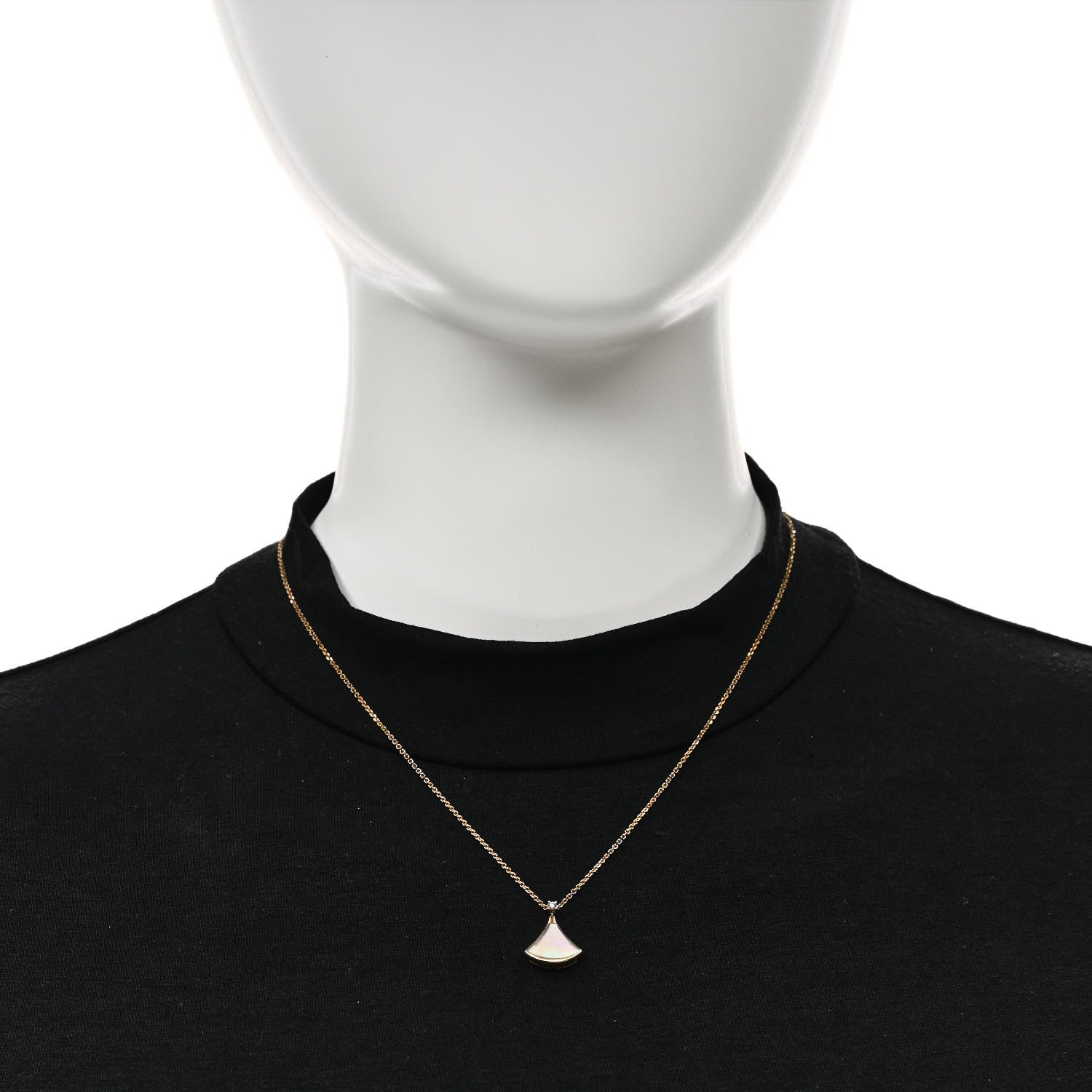 Bulgari 18K Yellow Gold Diamond Mother of Pearl Small Divas' Dream Pendant Necklace 2 of 8