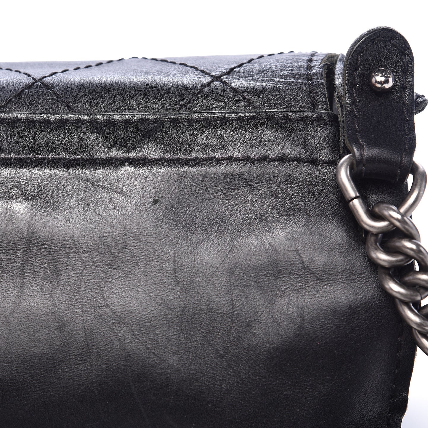 Calfskin Stitched Small Highlander Messenger Black