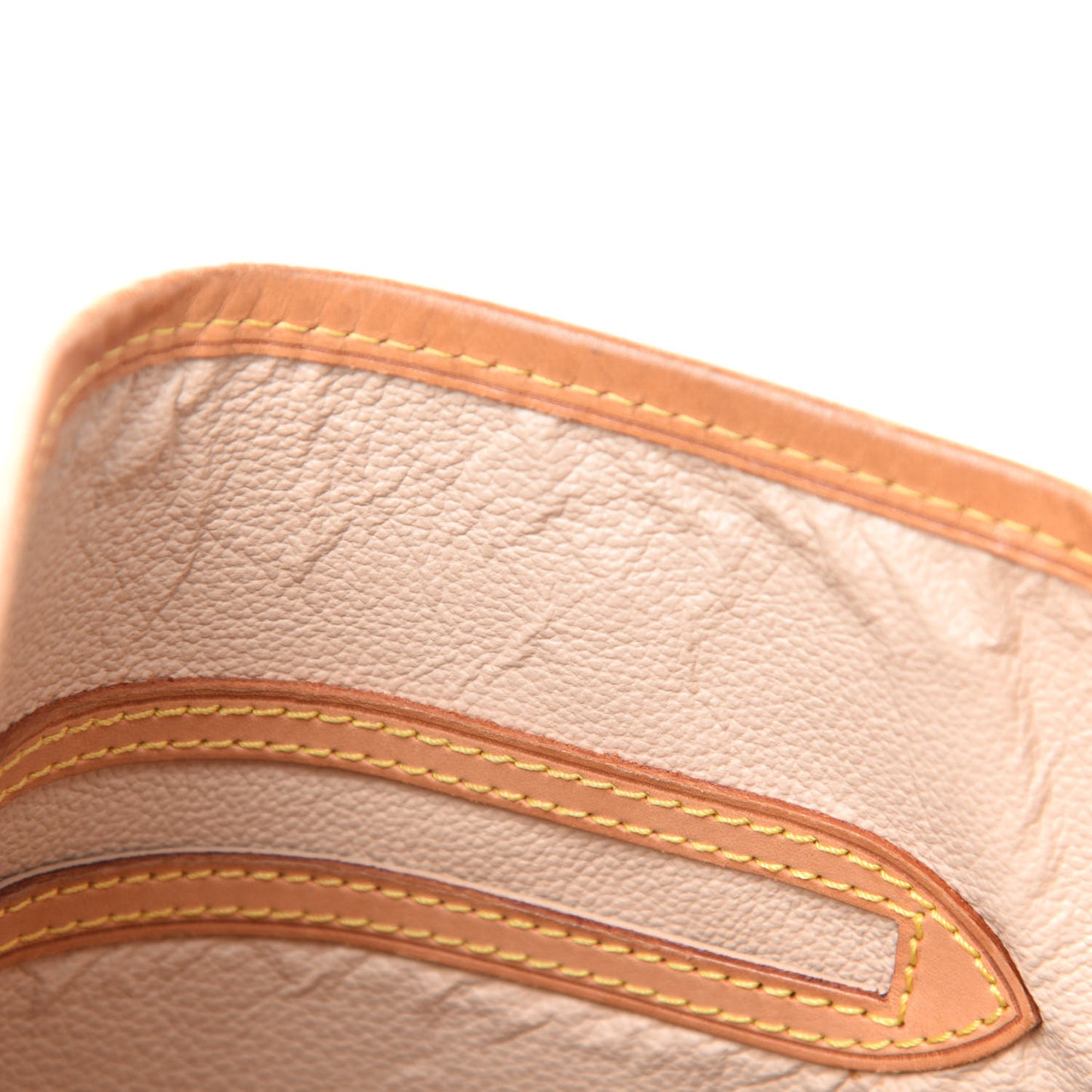 Monogram Petit Bucket 23