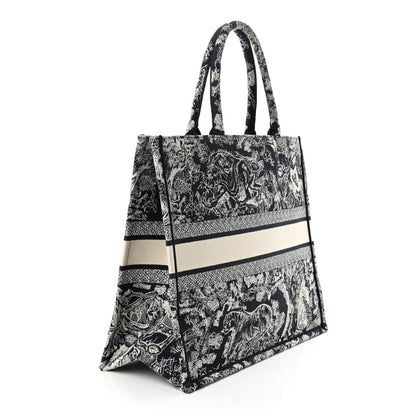 Christian Dior Canvas Embroidered Large Dioriviera Toile De Jouy Reverse Book Tote Blue 3 of 11
