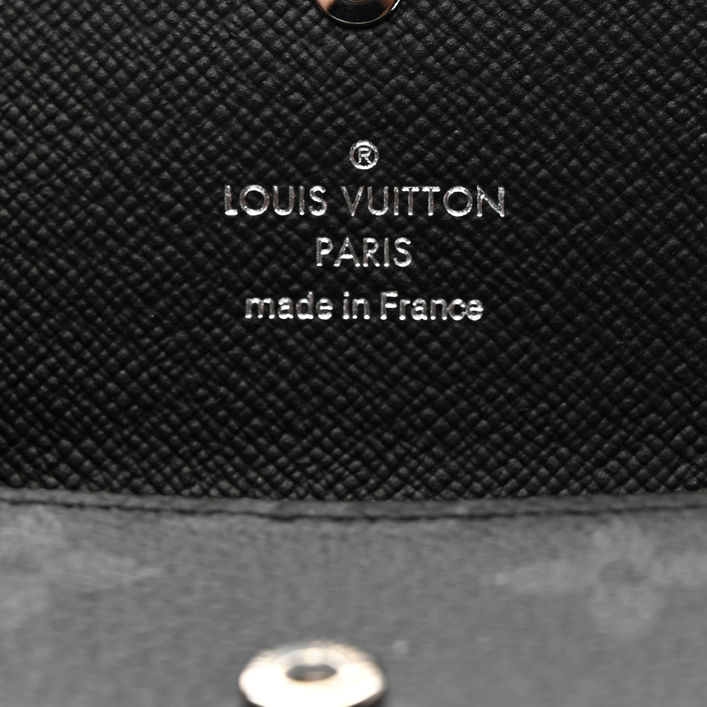 LOUIS VUITTON Monogram Eclipse Multicles 6 Key Holder