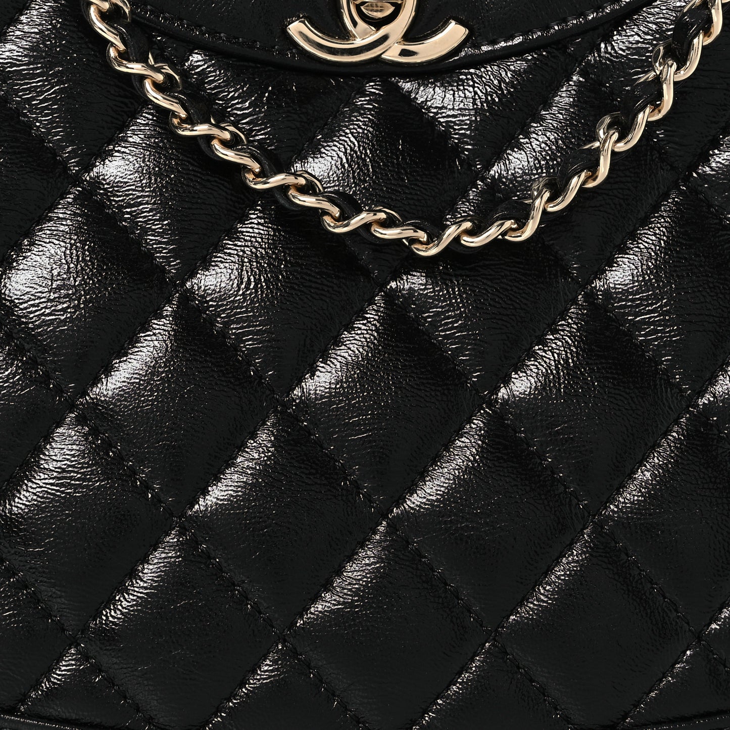 Shiny Quilted Mini 31 Shopping Bag Black