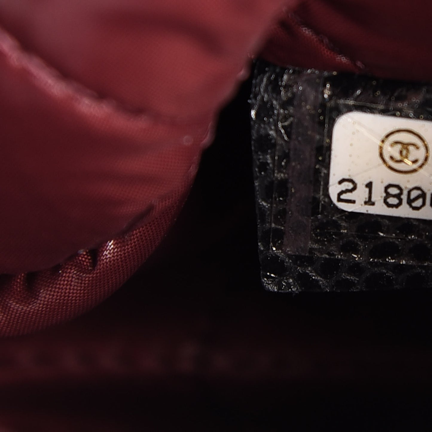 Caviar Quilted Large Cosmetic Case Black