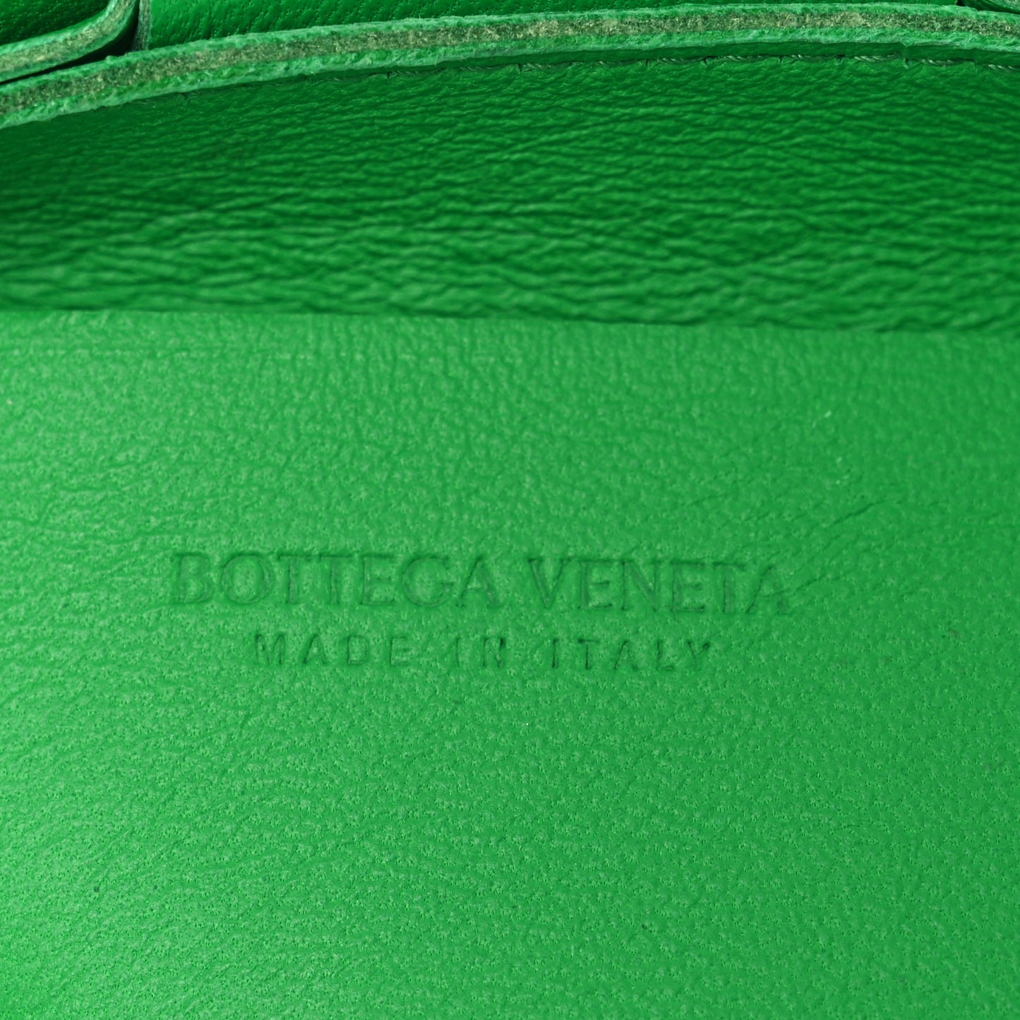 Lambskin Maxi Intrecciato Extra Mini Cassette Crossbody Bag Parakeet
