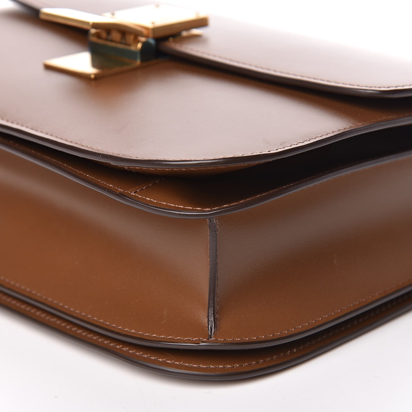 Box Calfskin Medium Classic Box Flap Bag Camel