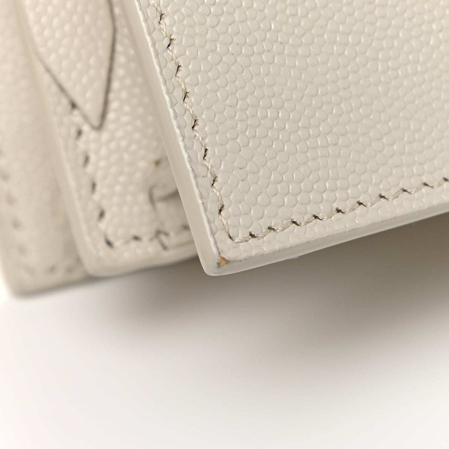 Grain De Poudre Monogram Cassandra Clasp Bag Vintage White