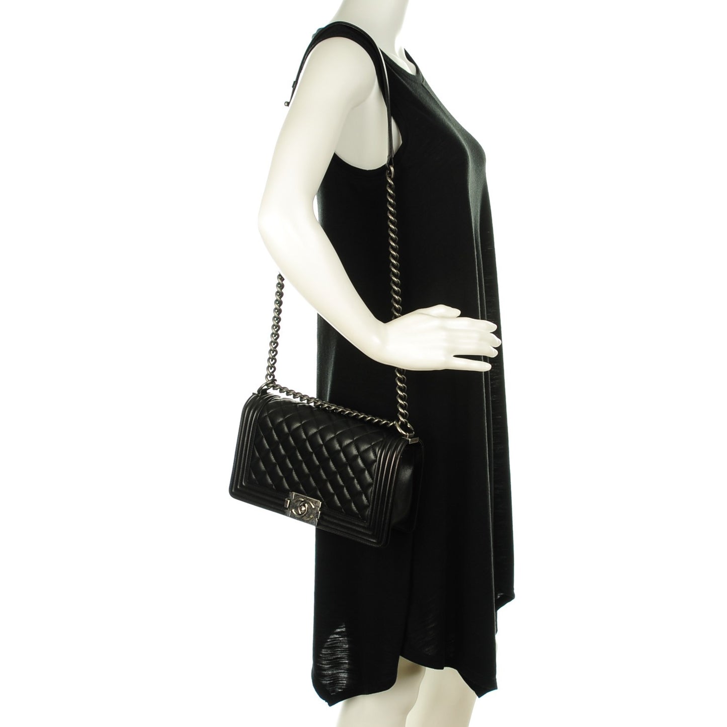 Calfskin Quilted Medium Boy Flap Black