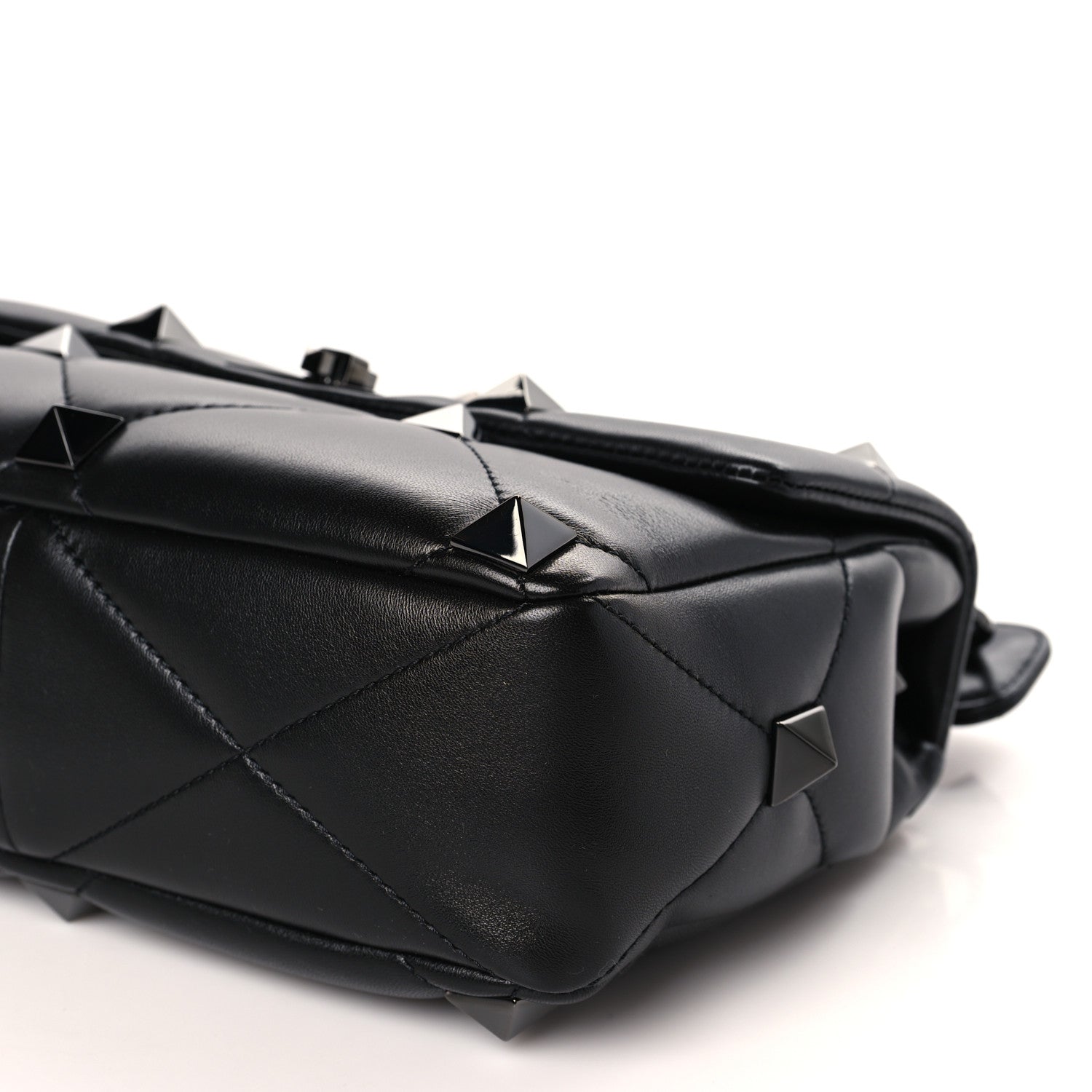 Valentino Garavani Nappa Monochrome Large Roman Stud Shoulder Bag Black 8 of 8