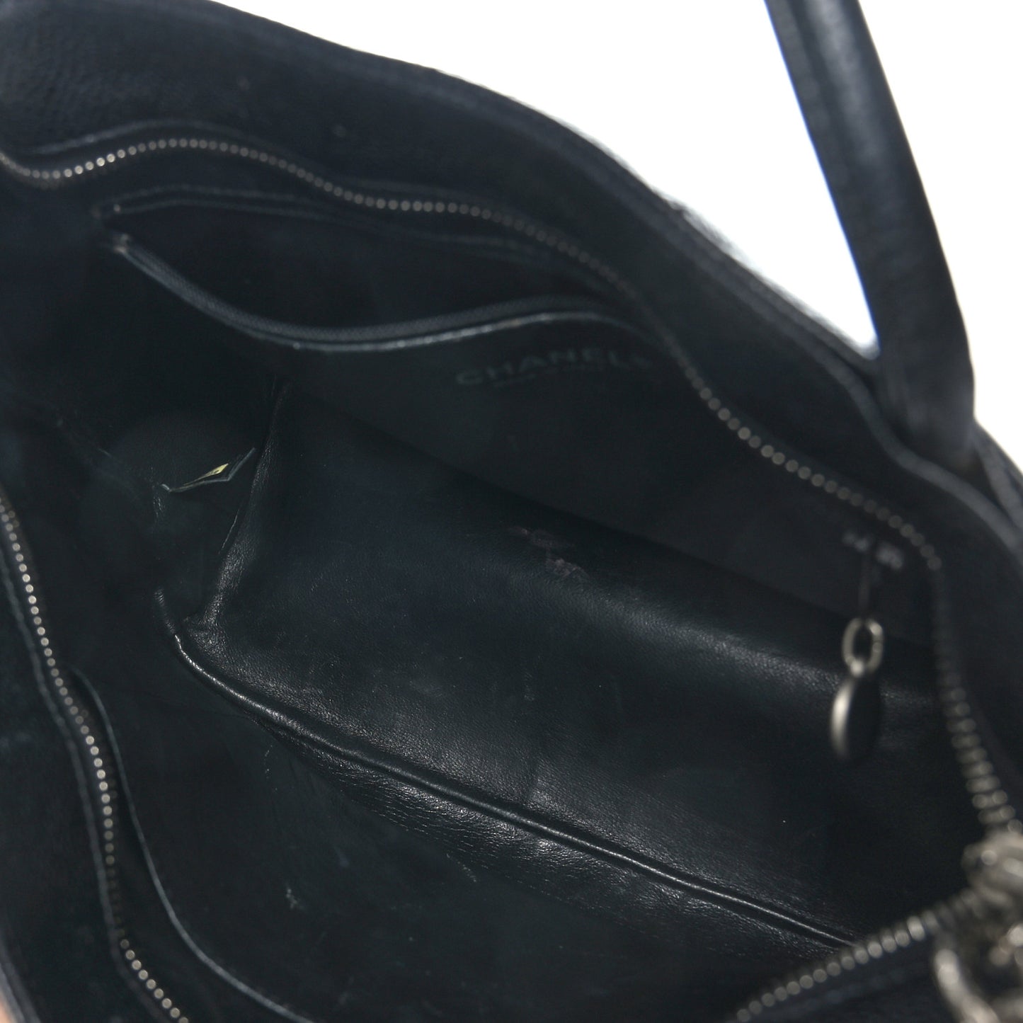 Caviar Quilted Medallion Tote Black