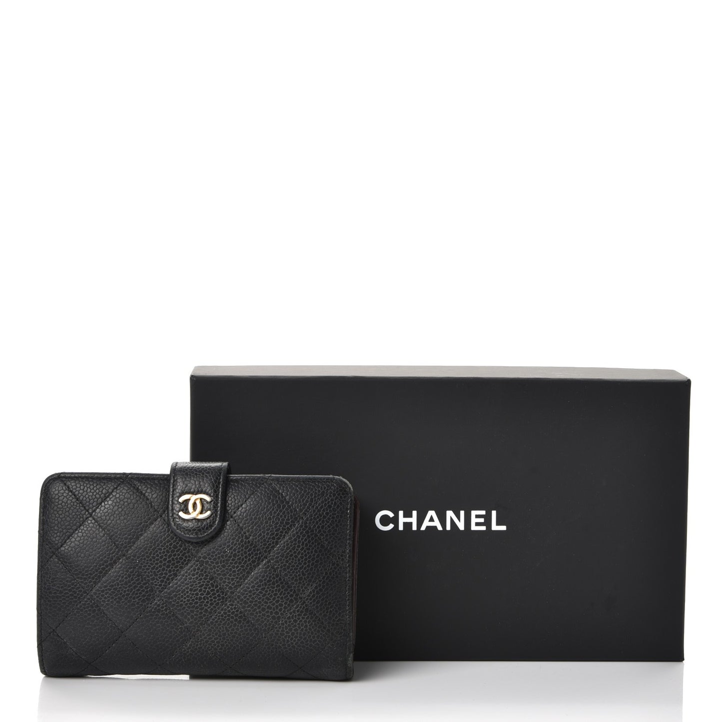 Caviar Quilted Zipped Pocket Wallet Black