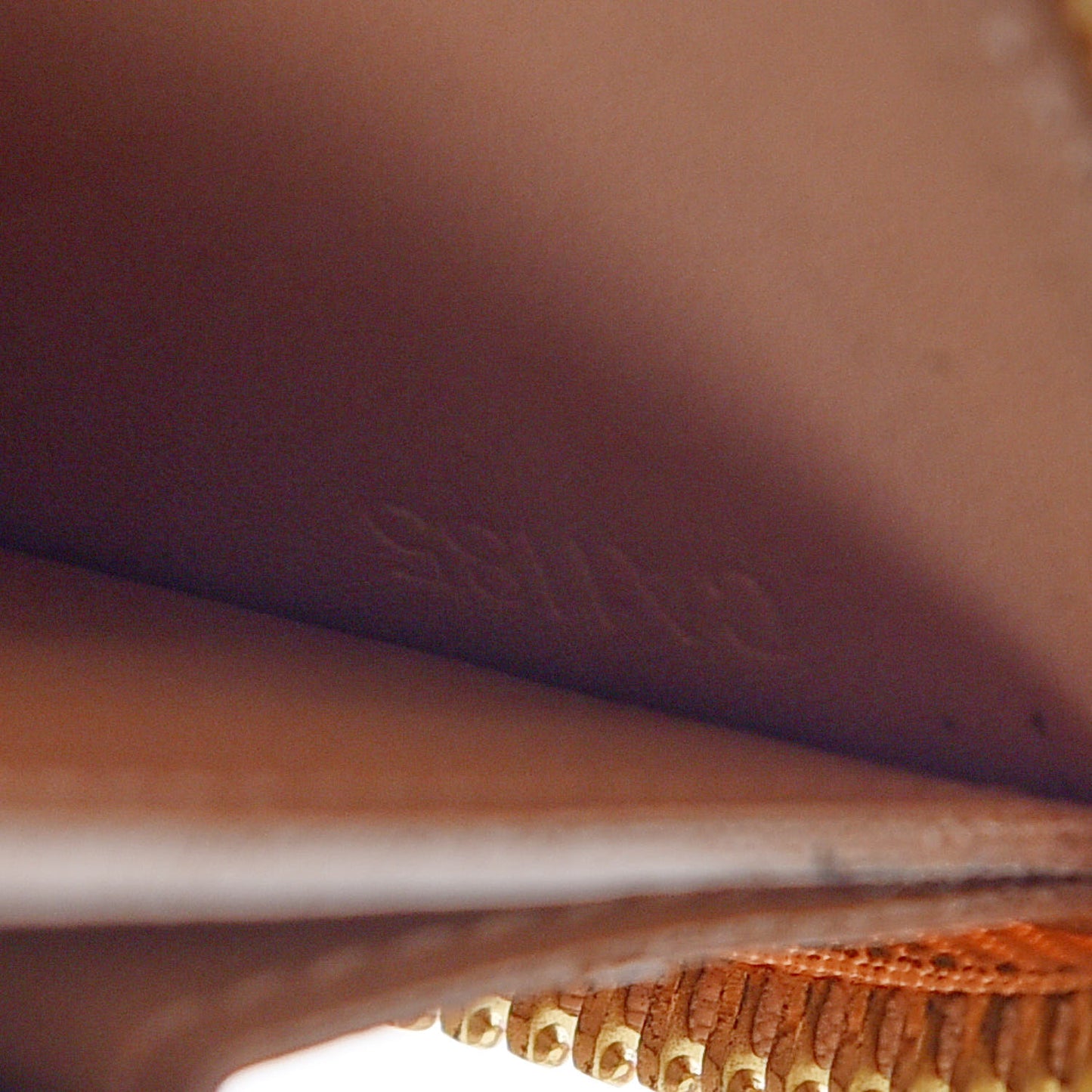 Vernis Clemence Wallet Dune