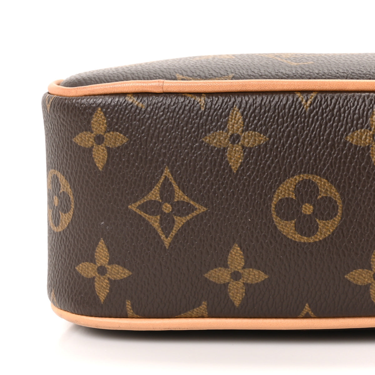 Monogram Game On Coeur