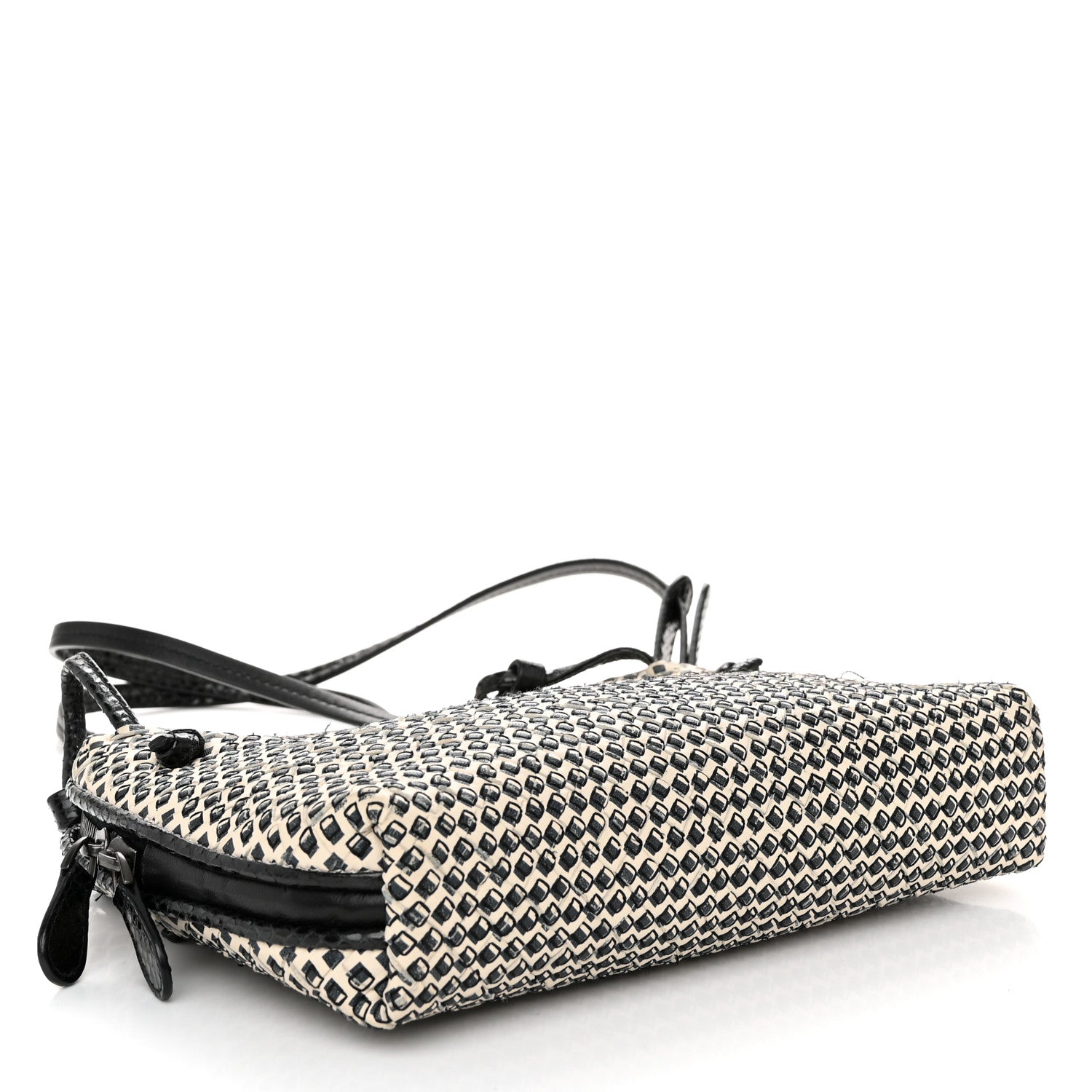 Bottega Veneta Nappa Ayers Cravaterria Intrecciato Nodini Bag Off White Black 5 of 12