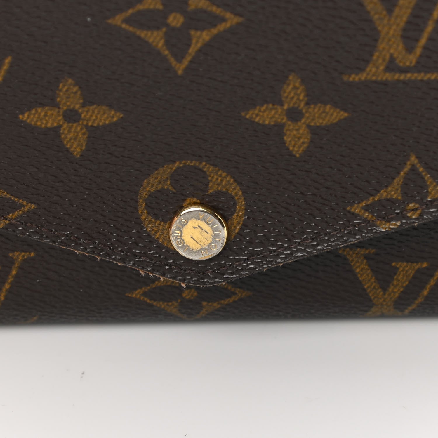 Louis Vuitton Monogram Sarah Wallet NM 18 of 20