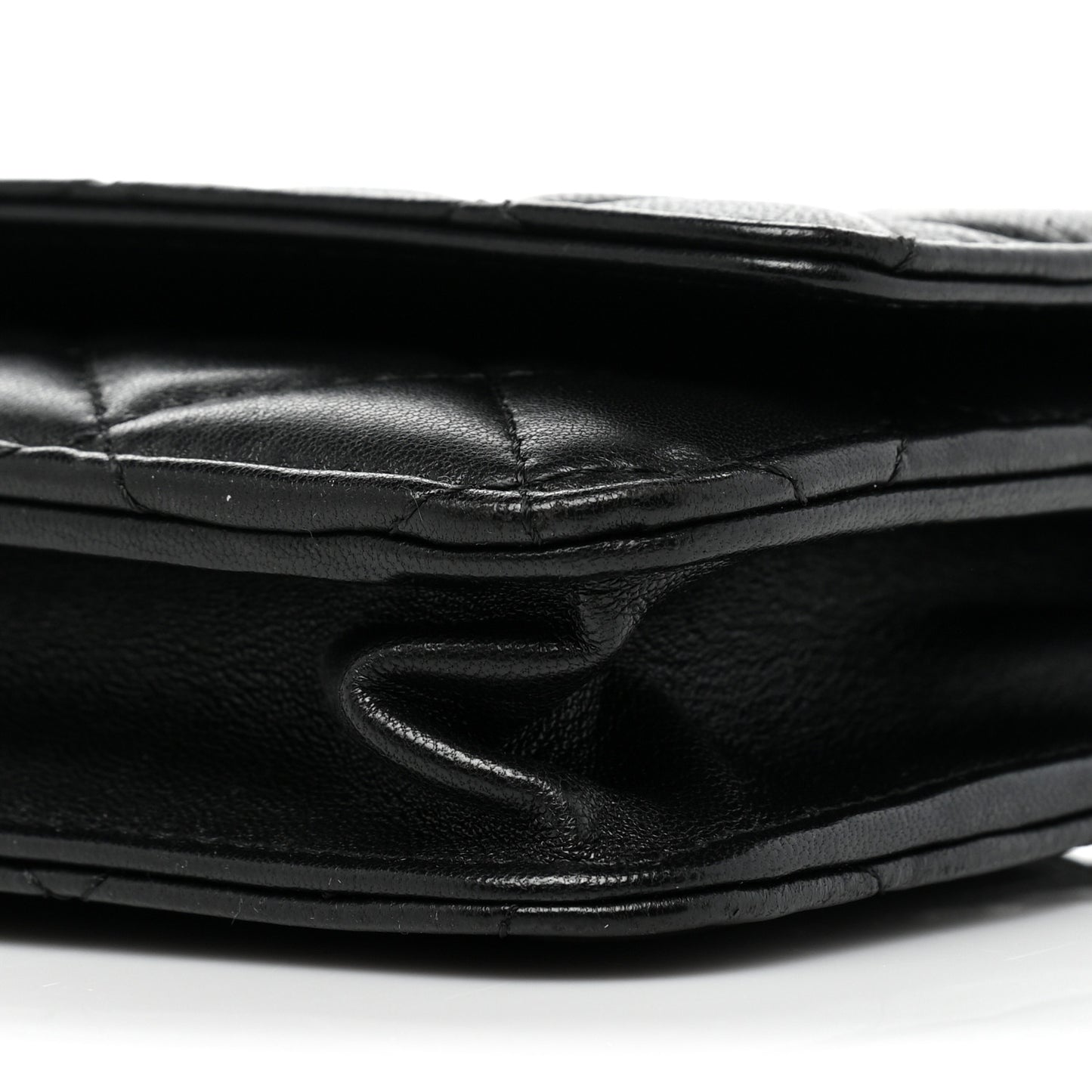 Lambskin Quilted Wallet On Chain WOC Black