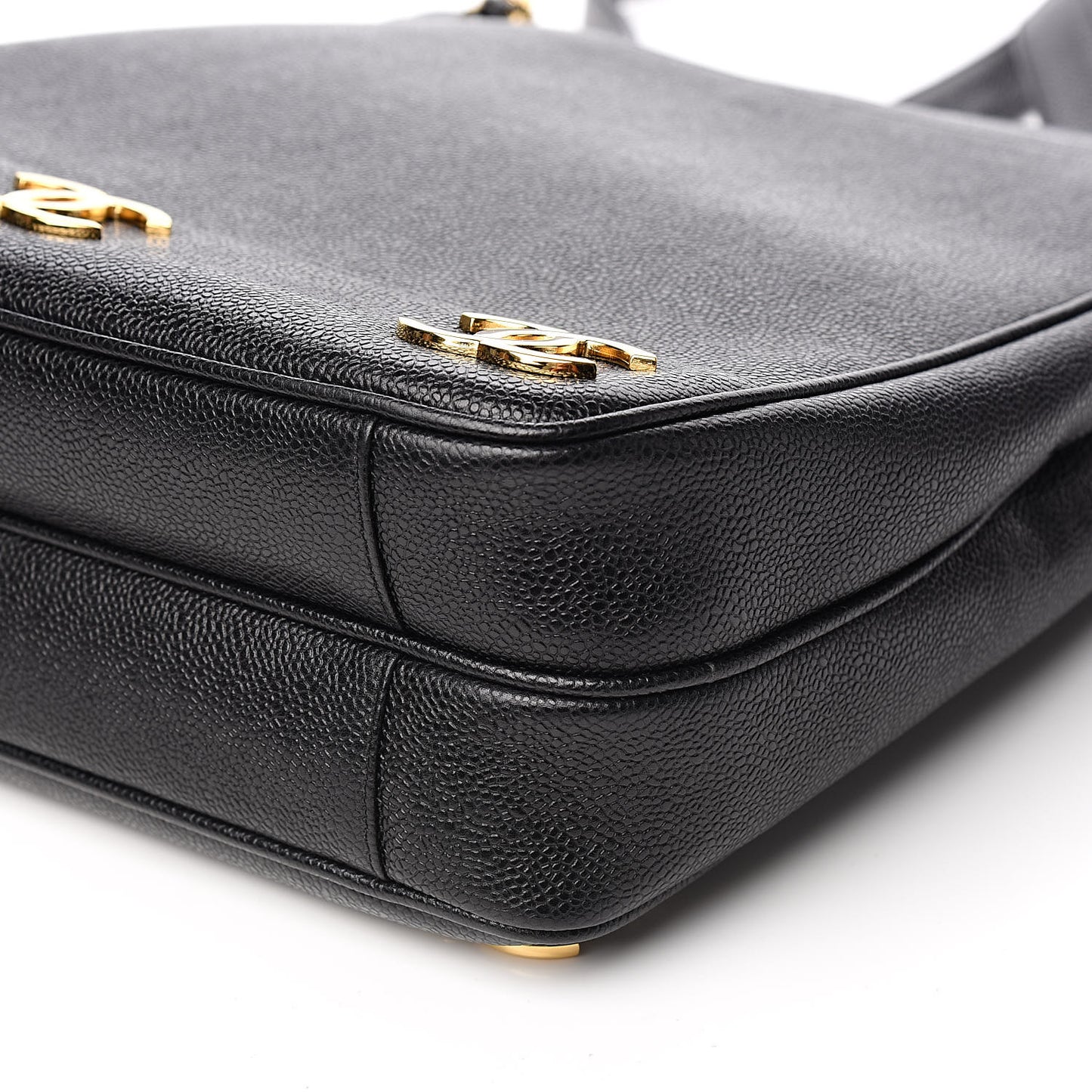 Caviar CC Shoulder Bag Black