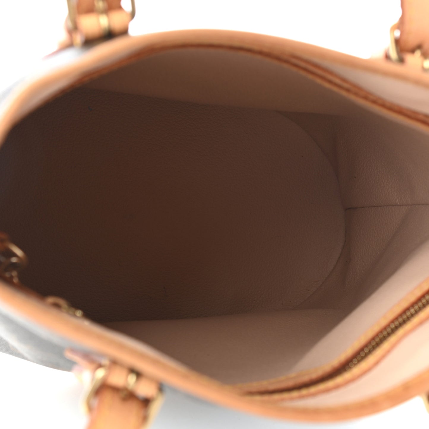 Monogram Petit Bucket 23
