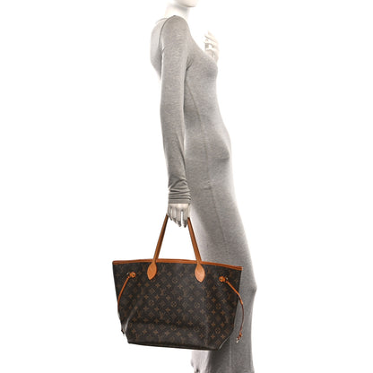 Louis Vuitton Monogram Neverfull MM 2 of 9