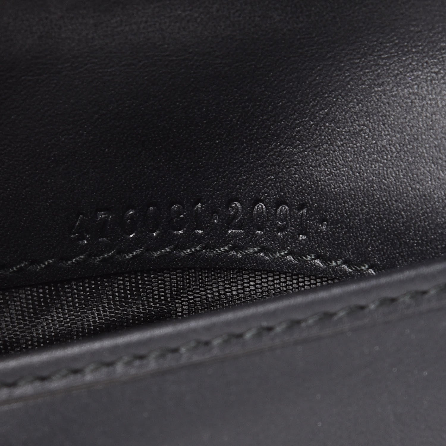Gucci Calfskin Sylvie Wallet Black 7 of 7