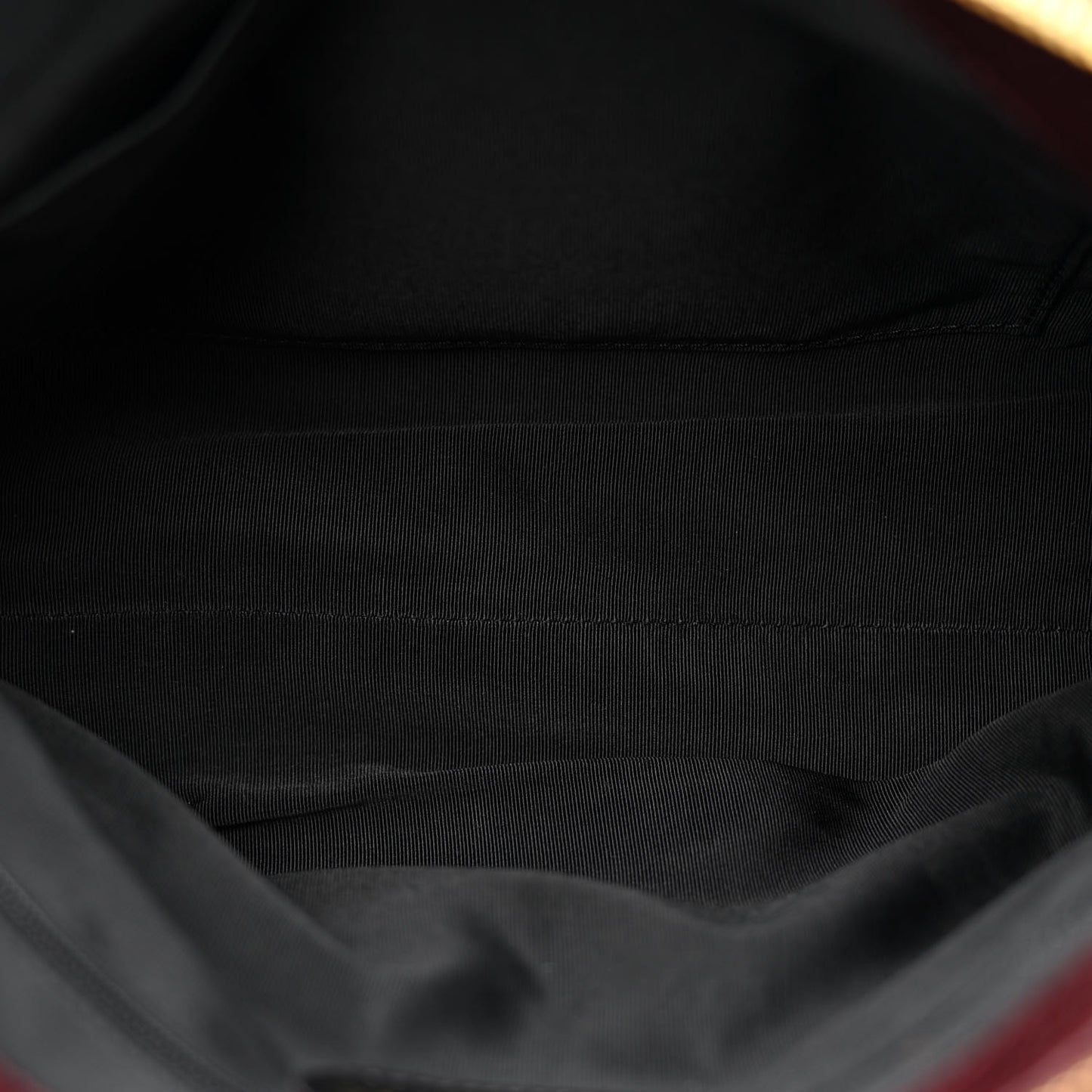 Caviar Shoulder Bag Burgundy