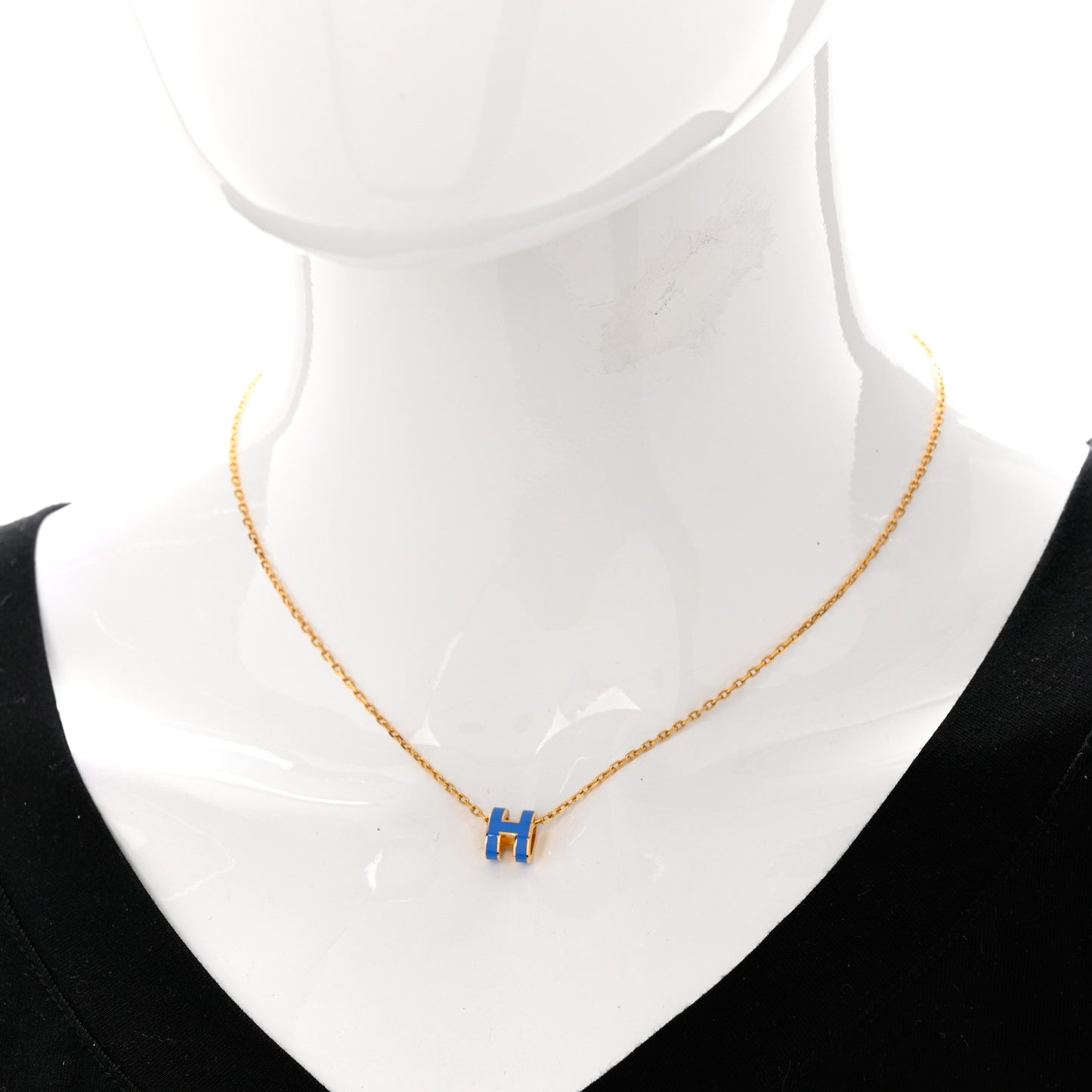 Lacquered Gold Mini Pop H Pendant Necklace Bleu Sature