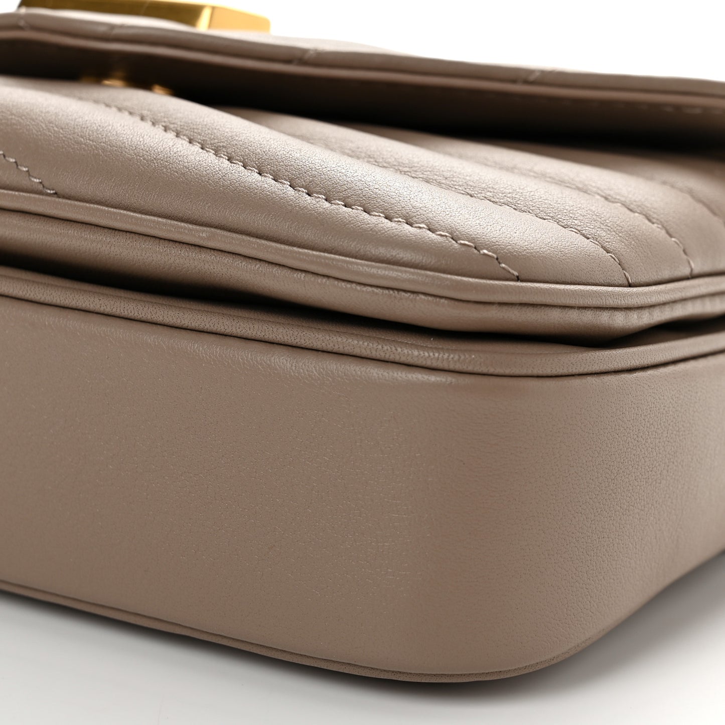 Calfskin New Wave Chain PM NM Taupe