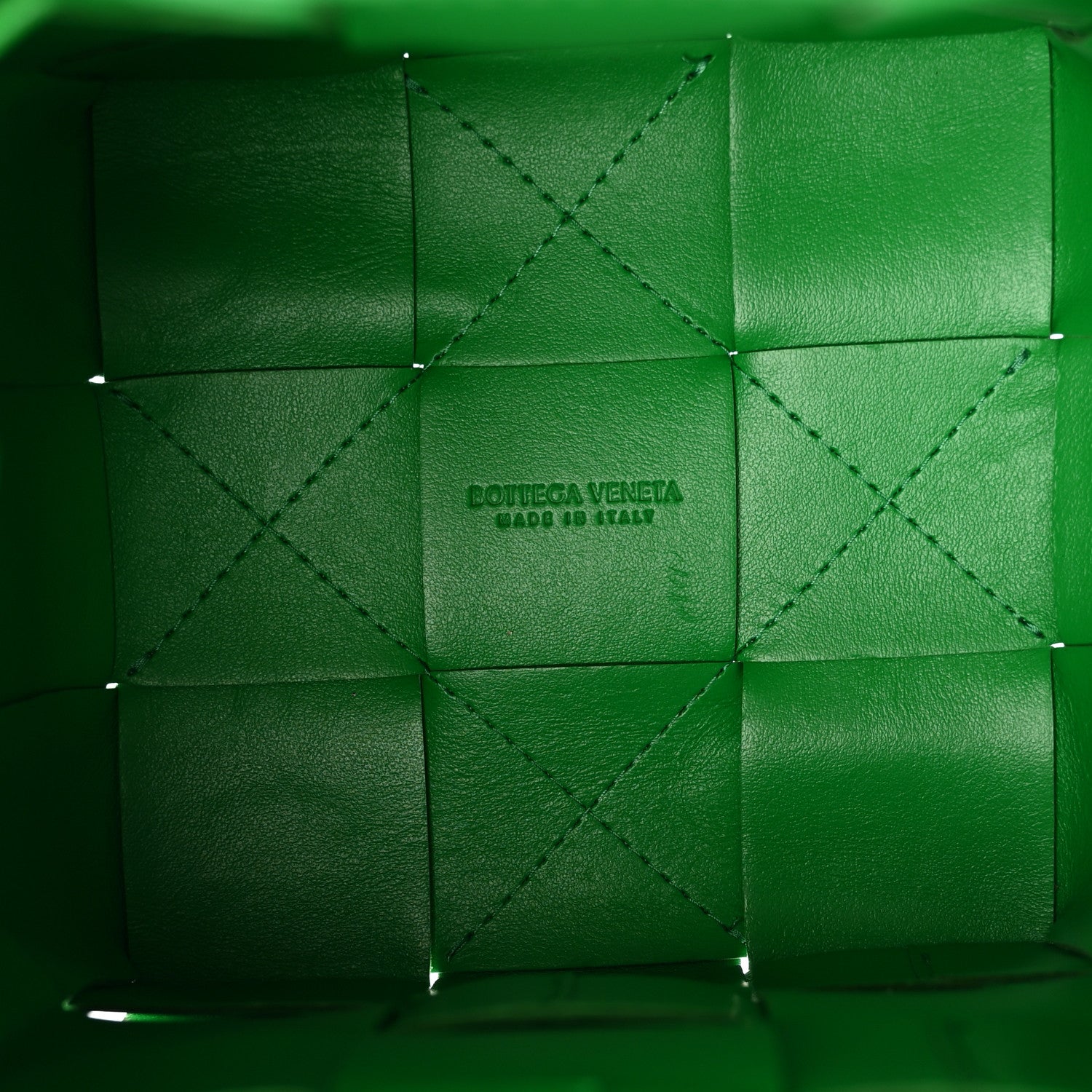 Bottega Veneta Nappa Maxi Intrecciato Small Cassette Bucket Bag Parakeet Parakeet 5 of 10