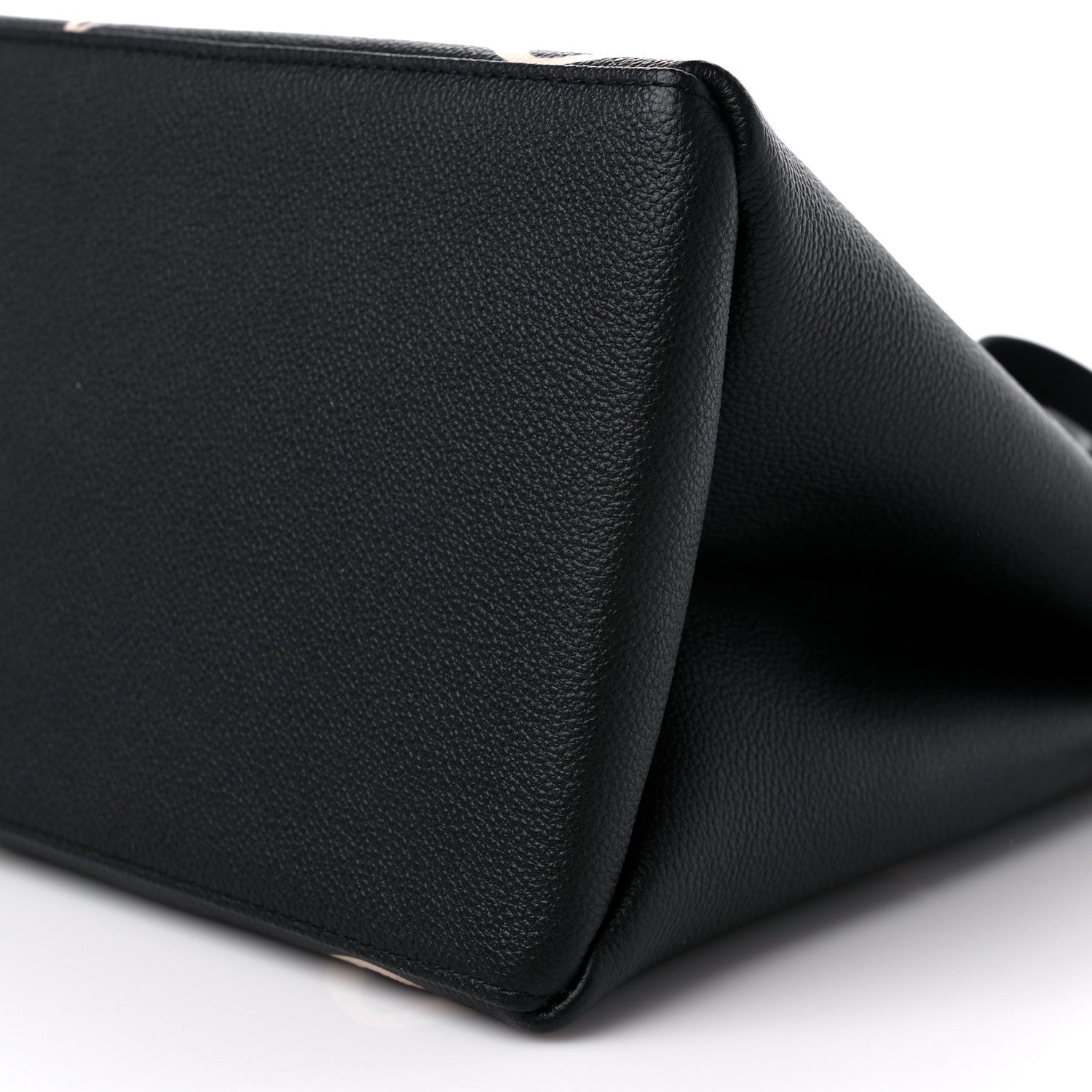 Louis Vuitton Empreinte Monogram Giant Grand Palais Black Beige 8 of 9