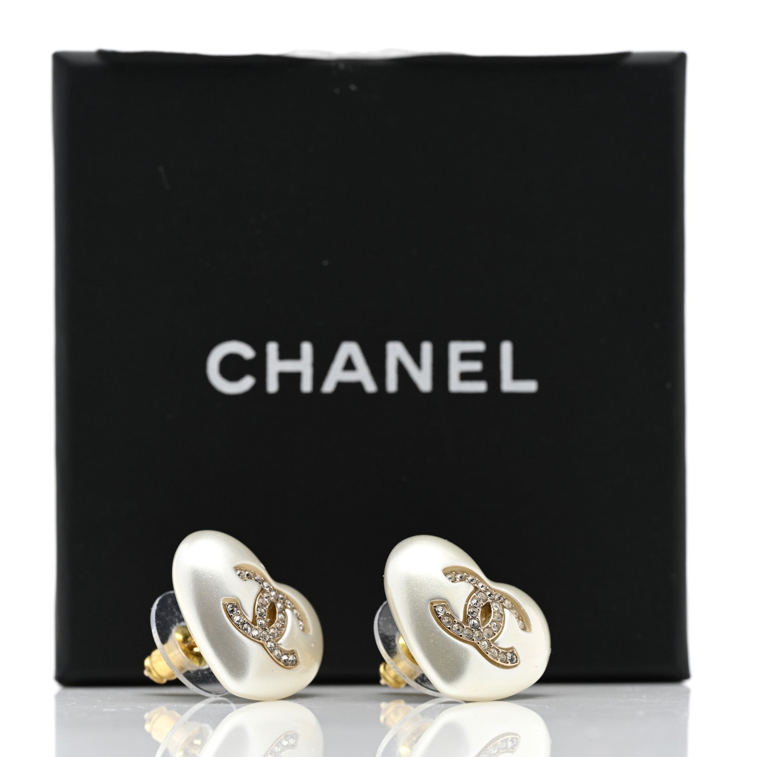 Chanel Pearl Crystal CC Heart Earrings Gold 5 of 5